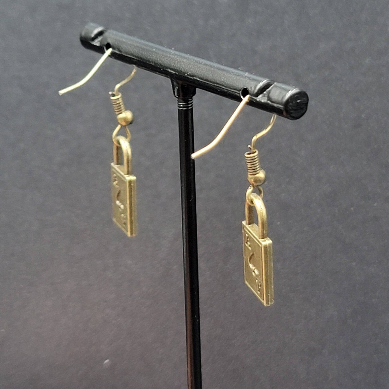 Ace of Spades Pierced Earrings Bronze tone Dangle 3/4"