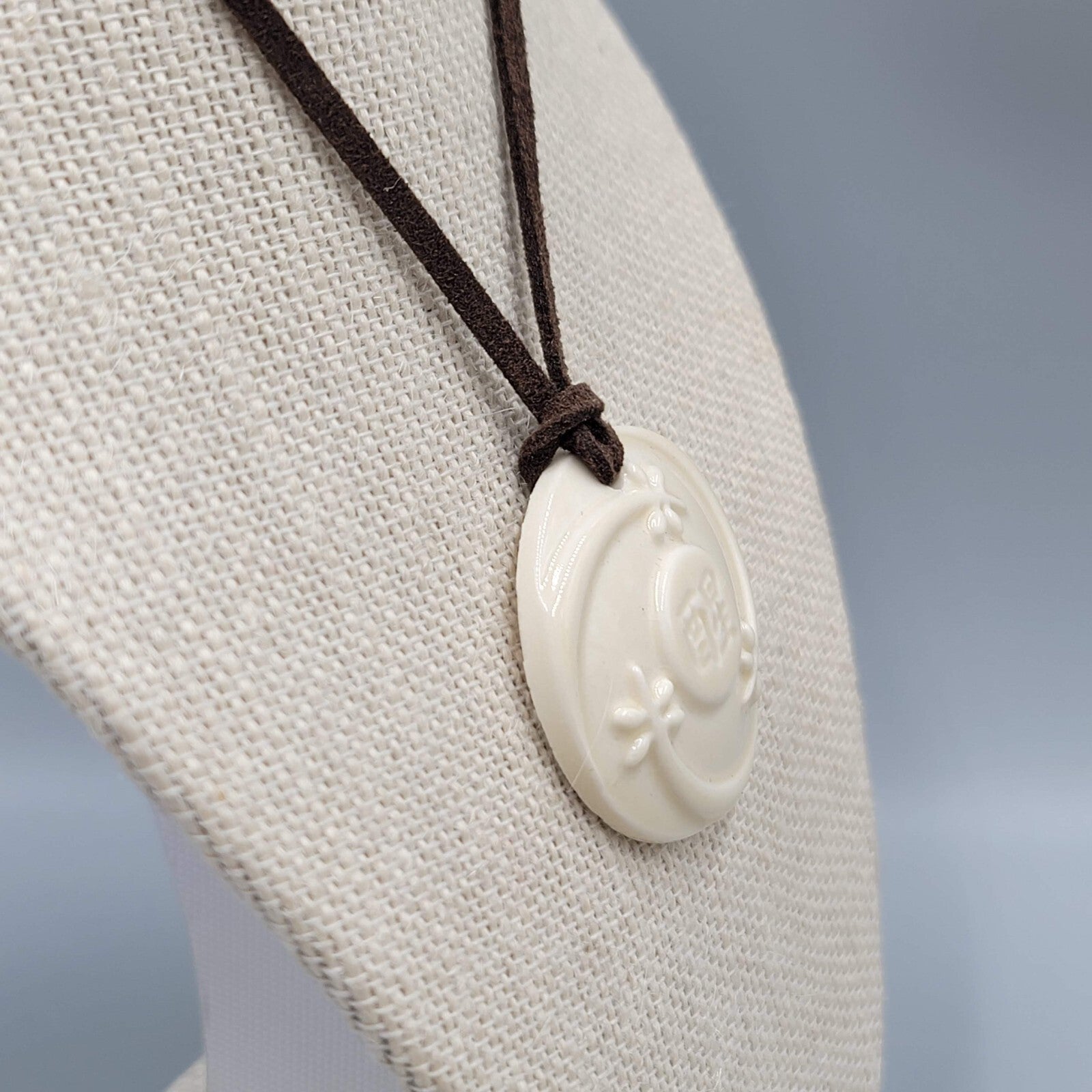 Vintage Avon Necklace Haiku Awakenings Ceramic with Box 2003