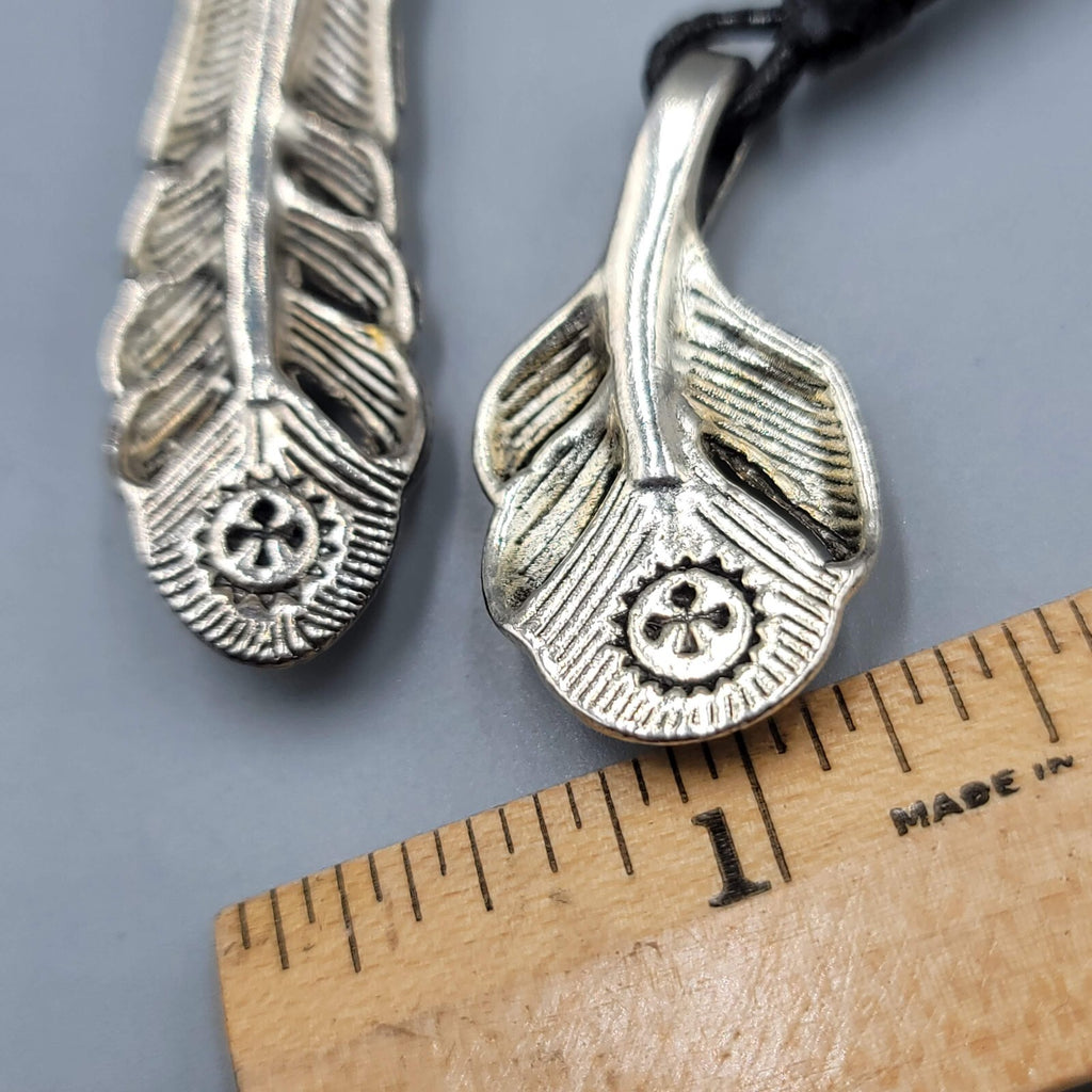Bolo Style Wood Pendant Necklace Silver tone Feather Charms 30"