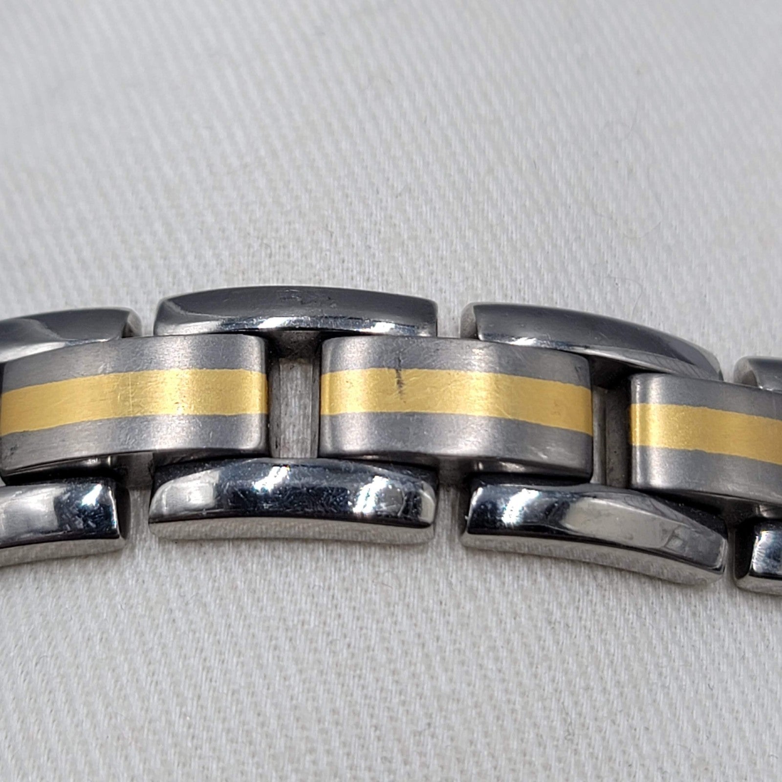 Mens Titanium Link Bracelet Two Toned Size 8.5