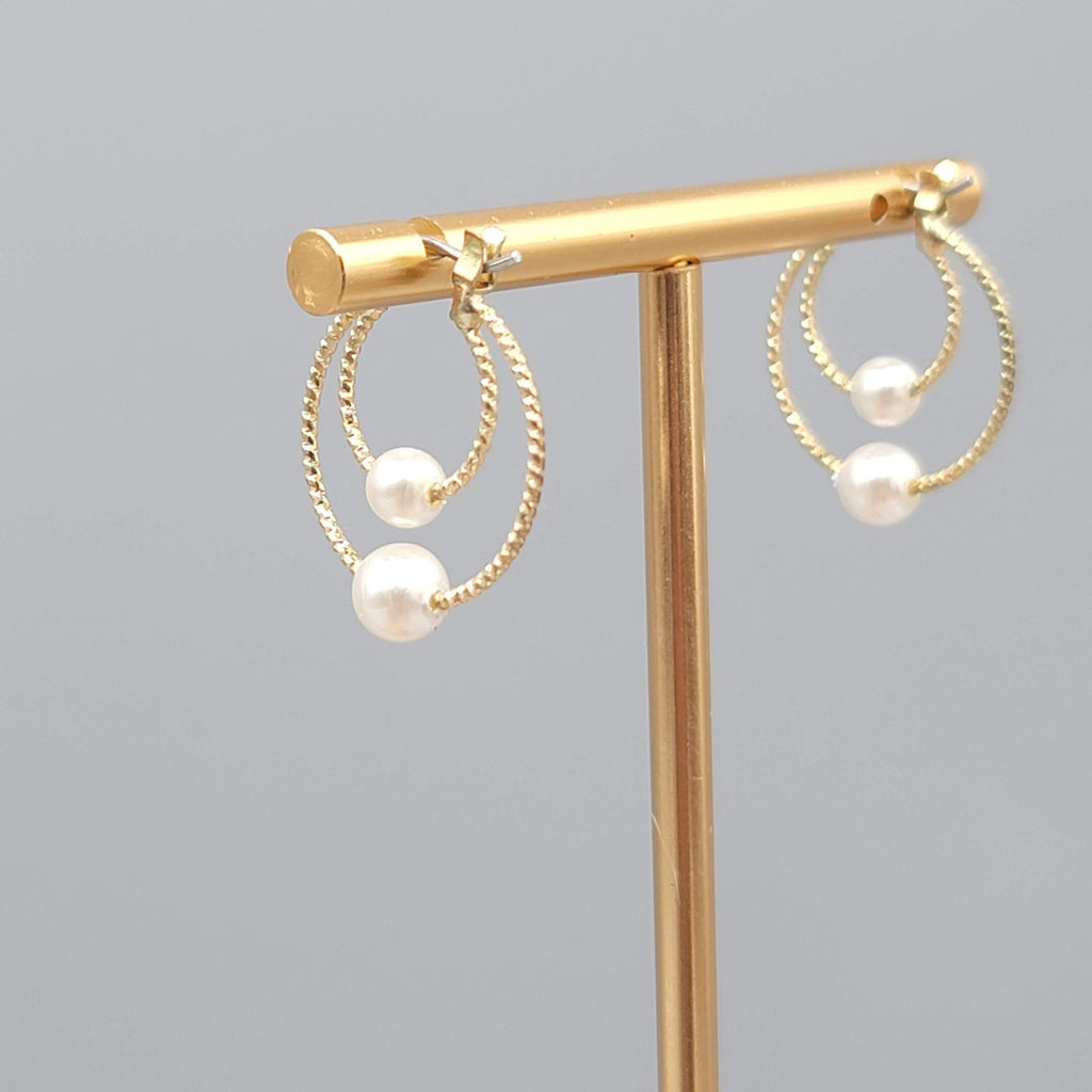 Double Hoops Pierced Earrings Gold tone Faux Pearl Bead 1"