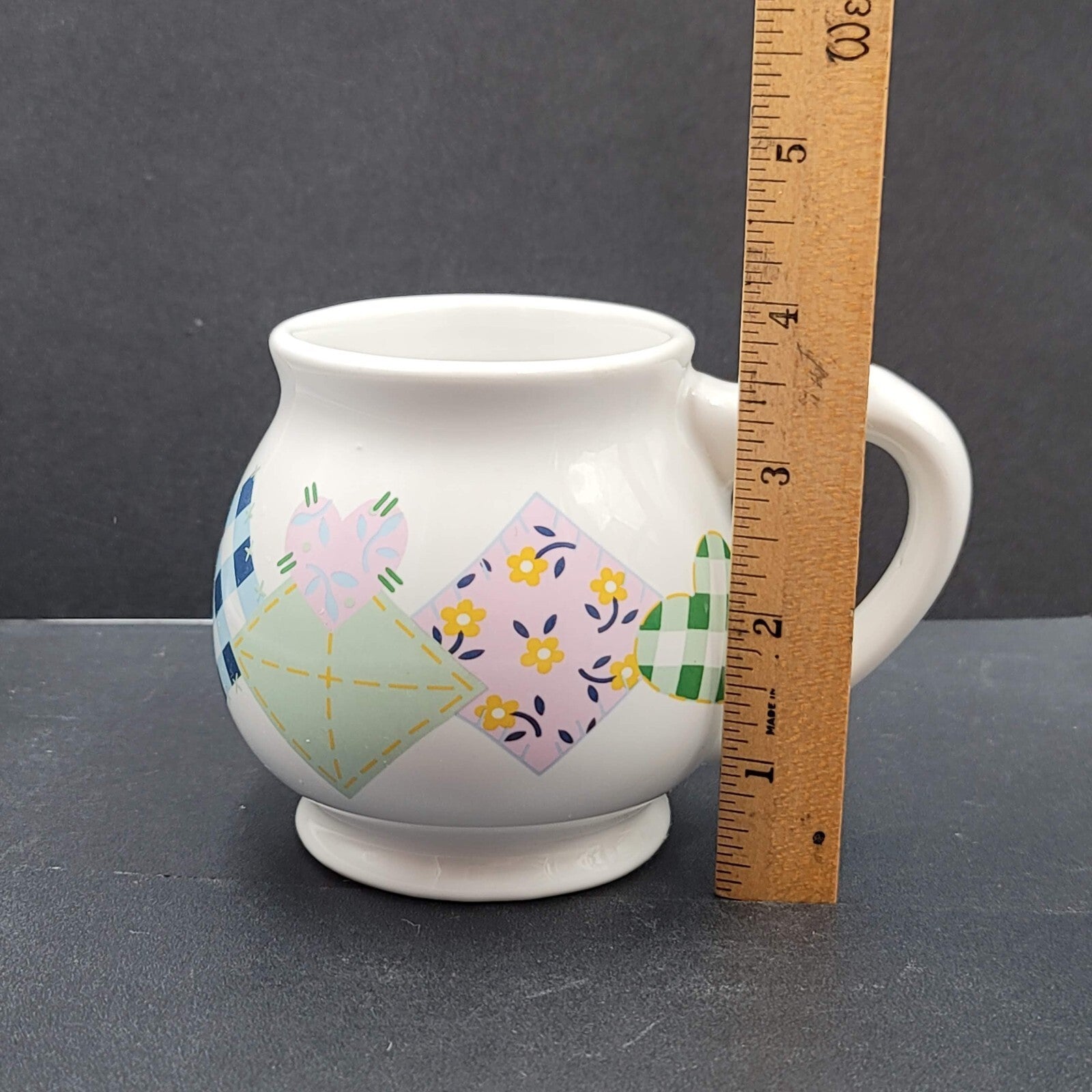 Vintage HD&S Ceramic Mug Cup with Pocket for Tea Bag Quilted Hearts 1999