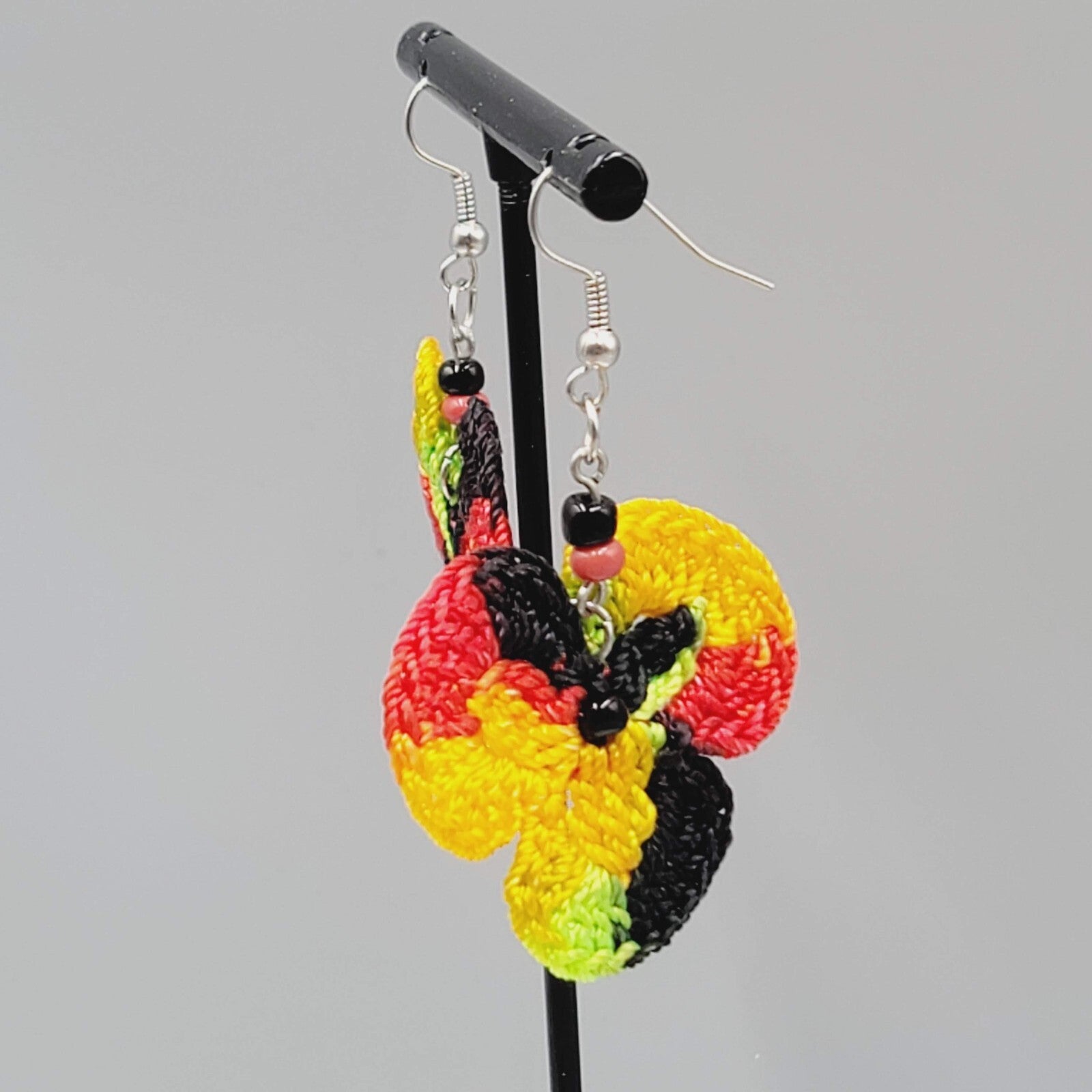 Crochet Pierced Earrings Red Black Yellow Green Dangle 1.5"