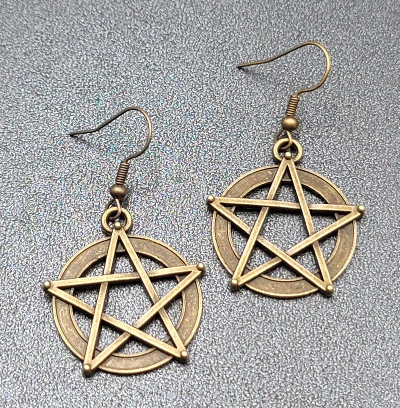 Pentacle Pierced Earrings Bronze tone Pentagram Witch Dangle 1 1/8"