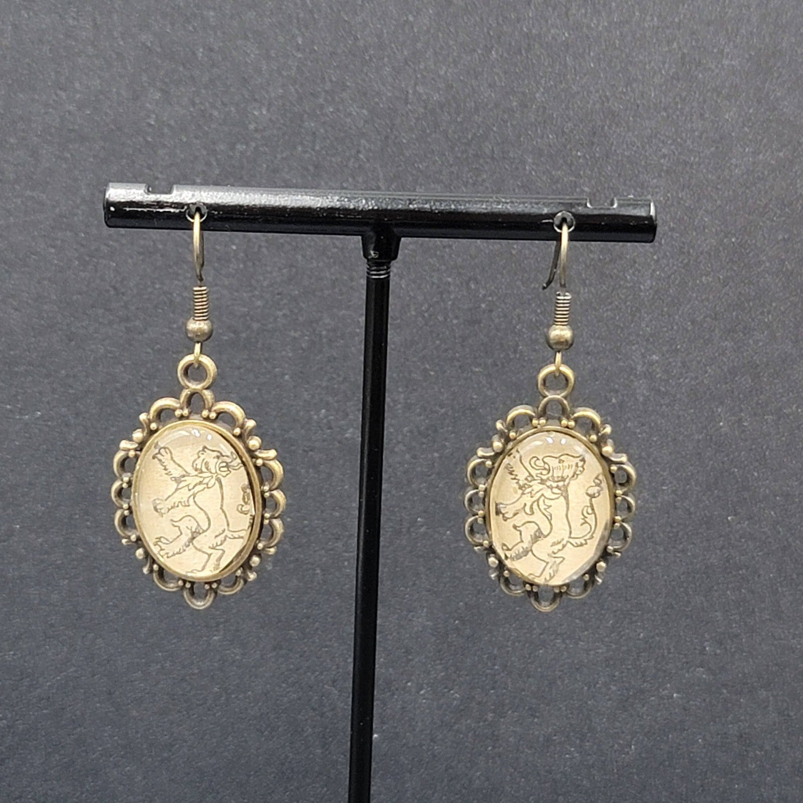Lions Pierced Earrings Bronze tone Glass Cabochon Dangle 1.25"