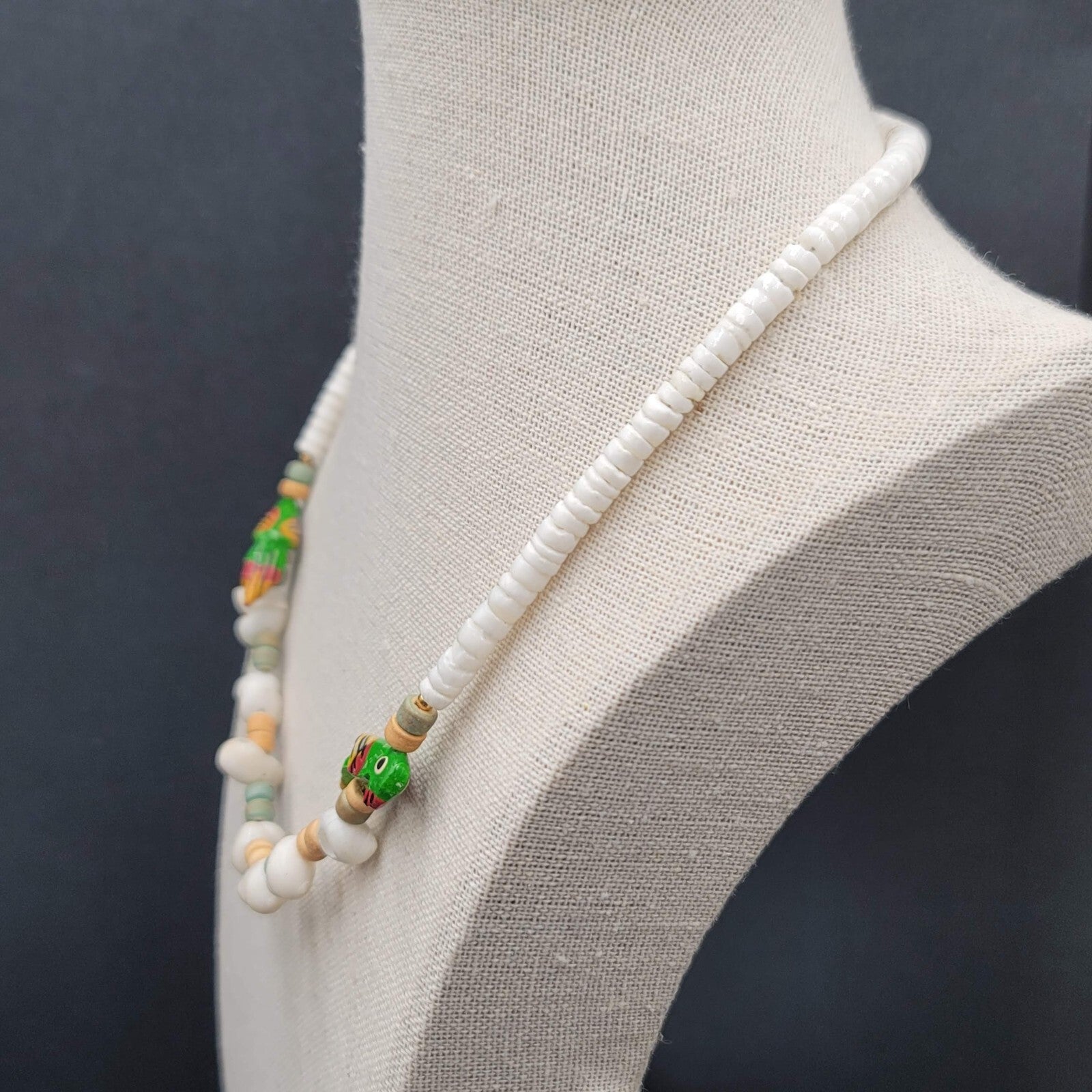 Vintage Shell Necklace Wood Hand Painted Parrot Beads 18"