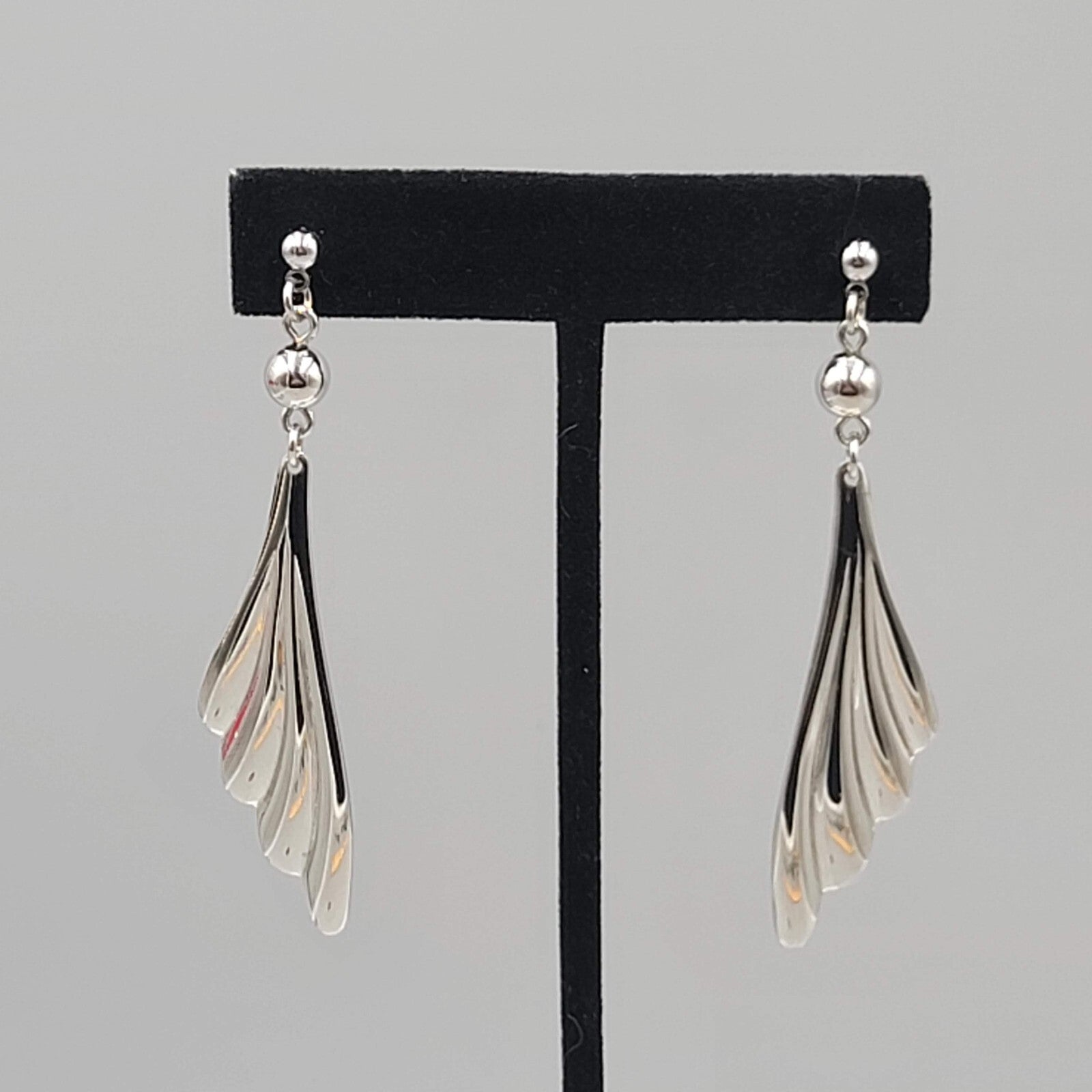 Vintage Pierced Earrings Silver tone Fan Design Dangle 2.75"