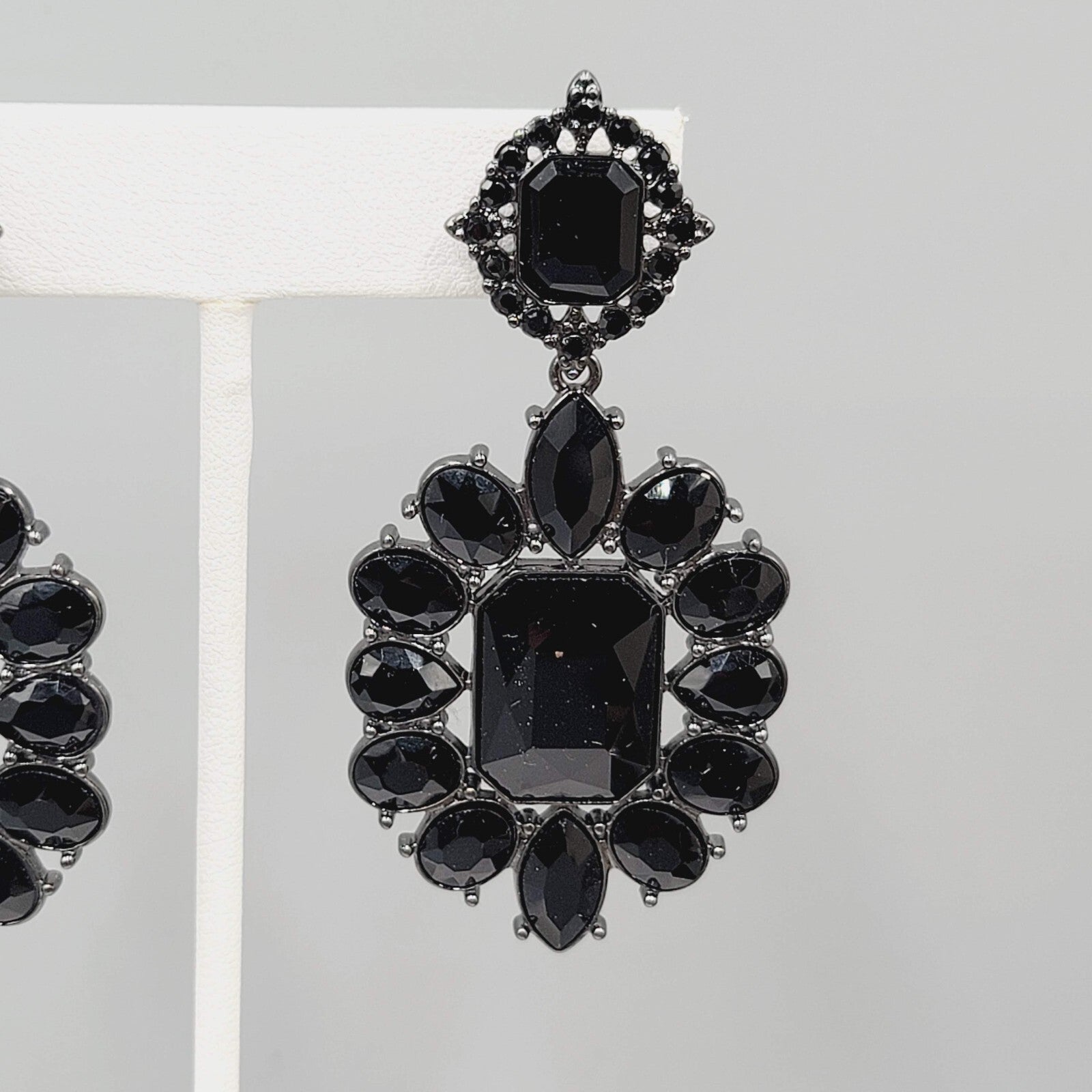 Pierced Earrings Black Metal Black Rhinestone Dangle 2.5"