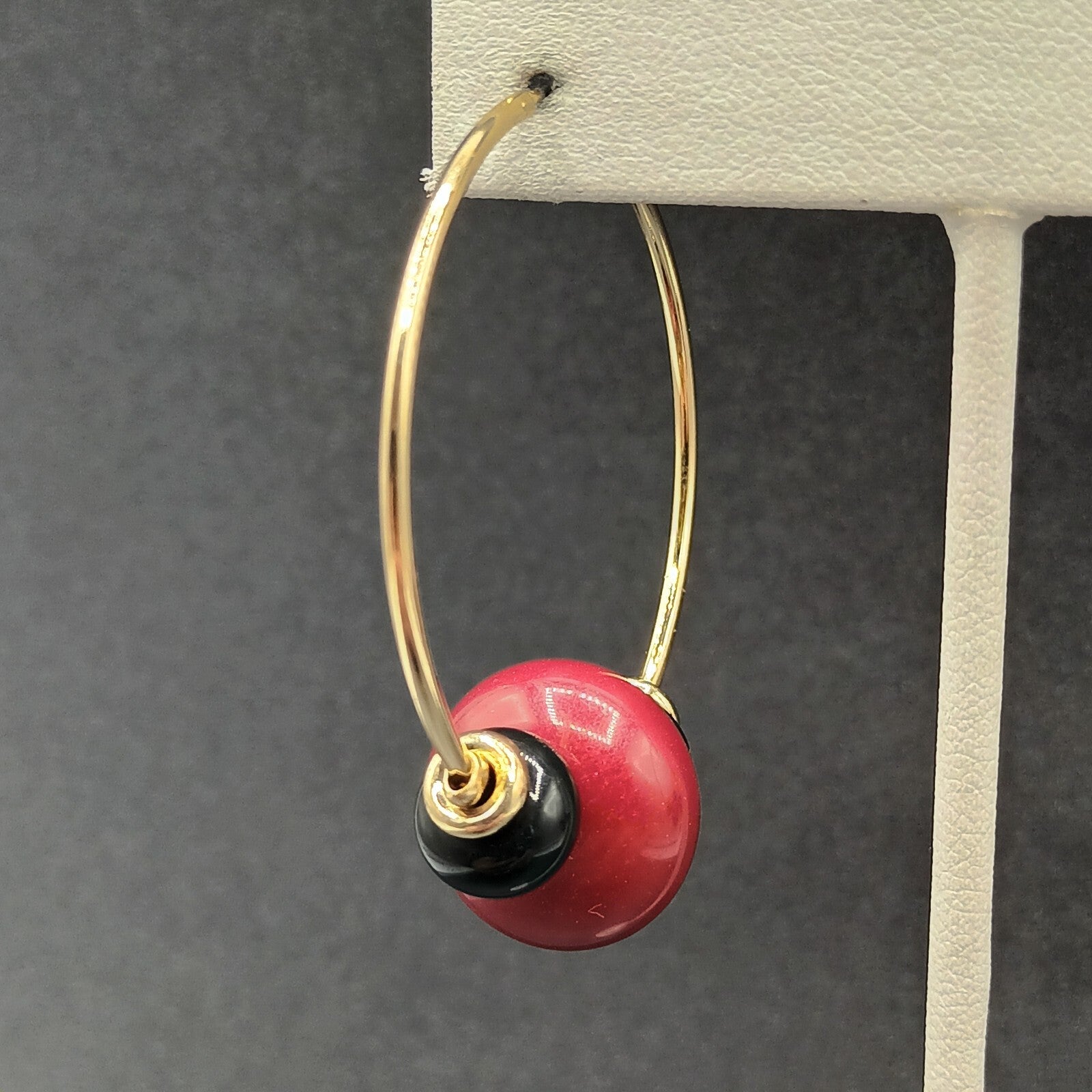 Vintage Pierced Earrings Gold tone Acrylic Beaded Snap Hoops 2"