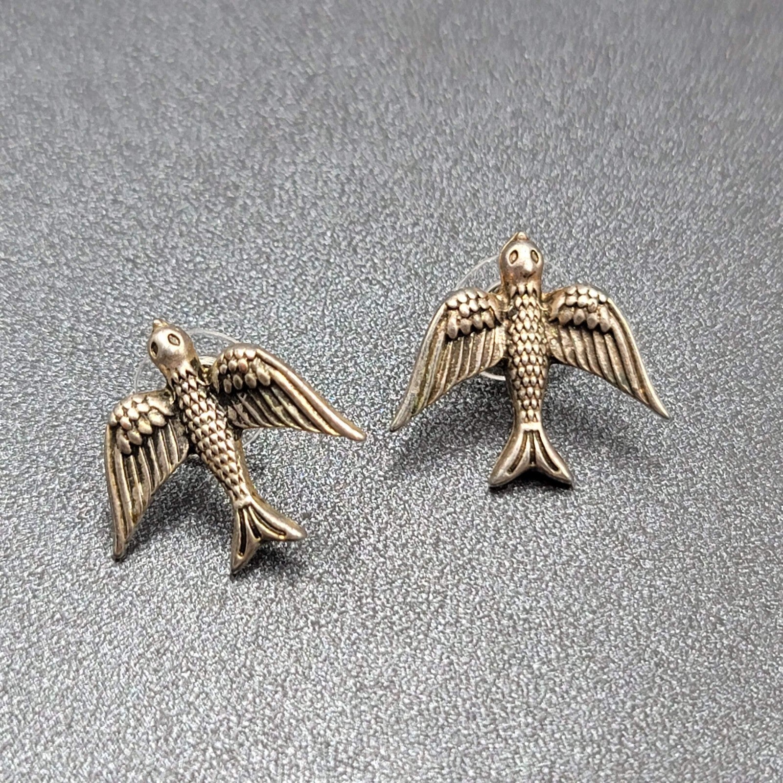 Bird Pierced Earrings Silver tone Drop 3/4"