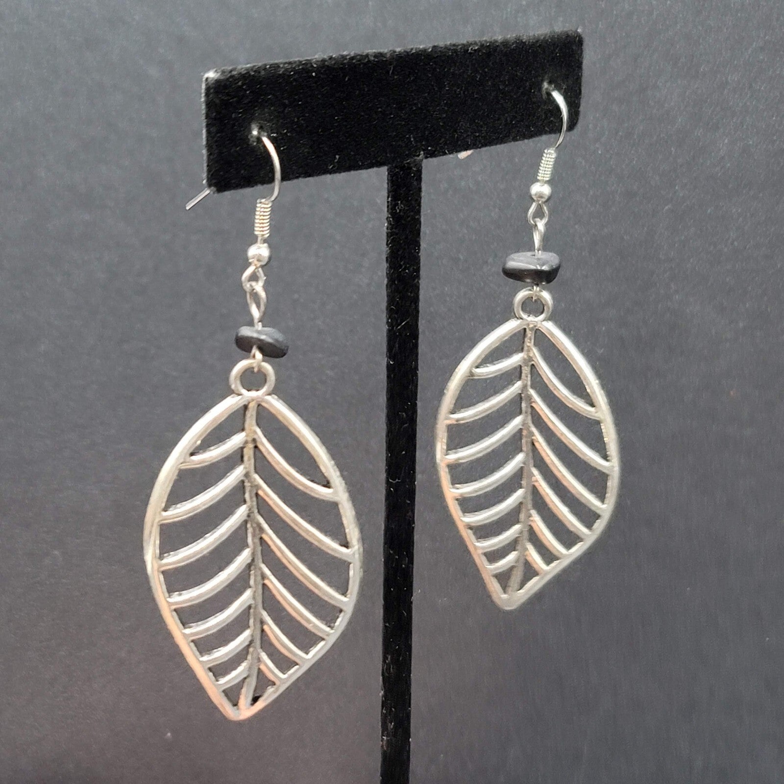 Pierced Earrings Open Work Leaf Black Stone Bead Dangle Long 2.25"