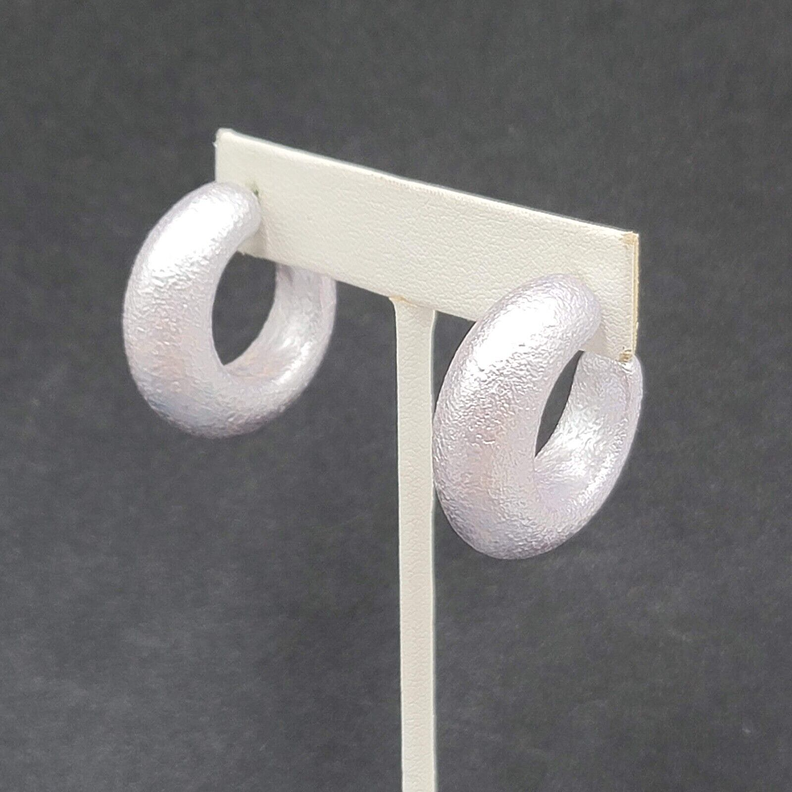 Pierced Earrings Textured Silver Lavender Wide Thick Hoops Dangle 1 1/8"