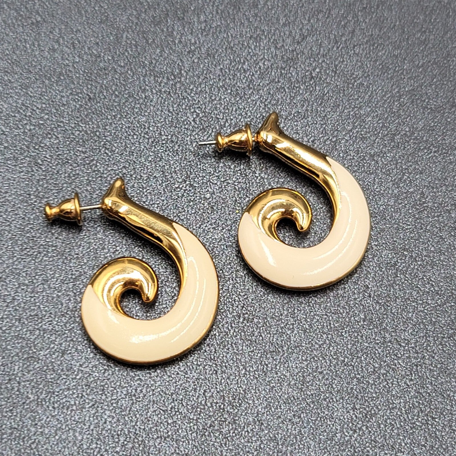Vintage MONET Pierced Earrings Gold Plated White Enamel Swirl Drop  1.25"