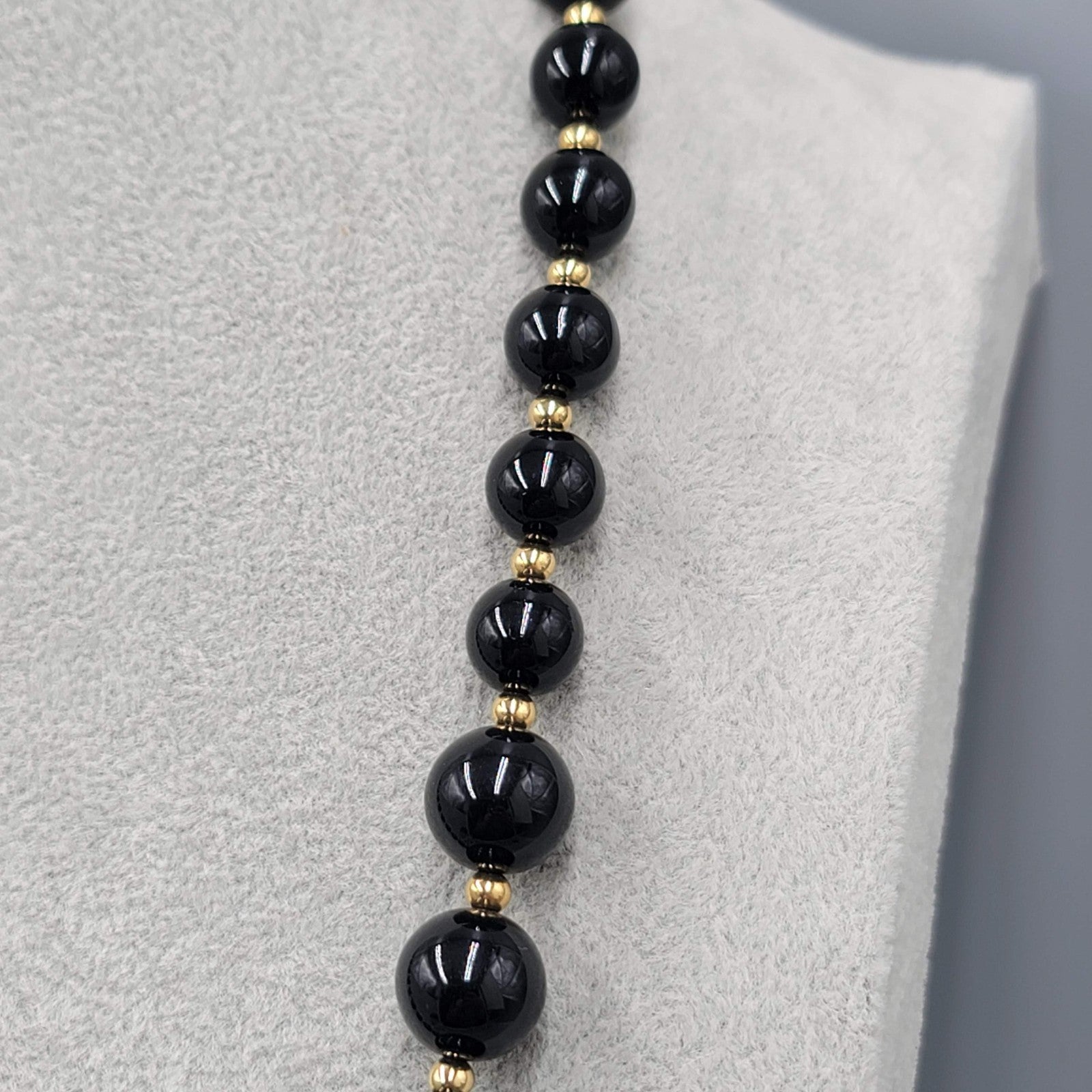 Vintage Hidden Clasp Necklace Graduated Black Bead Gold tone Spacers 24"