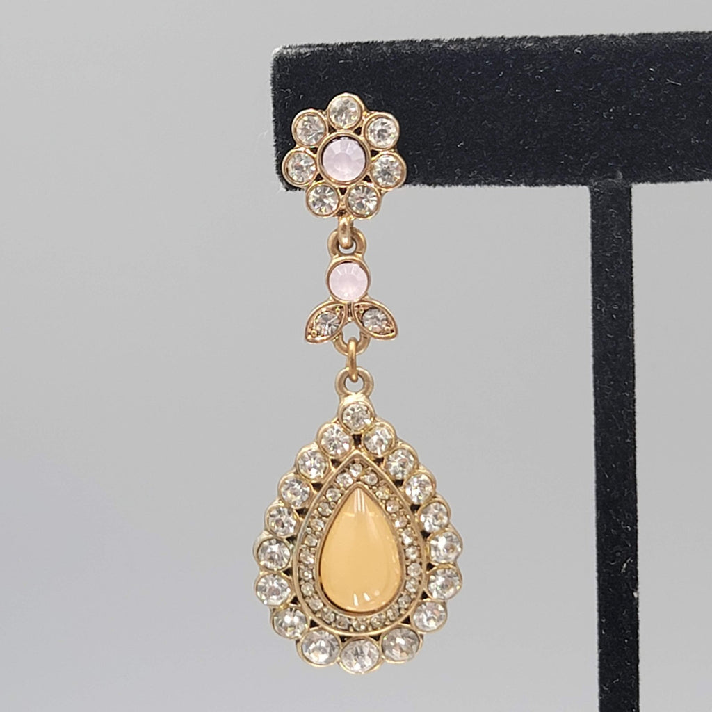 Flower Teardrop Peach Rhinestone Pierced Earrings Gold tone Dangle 2.25 in