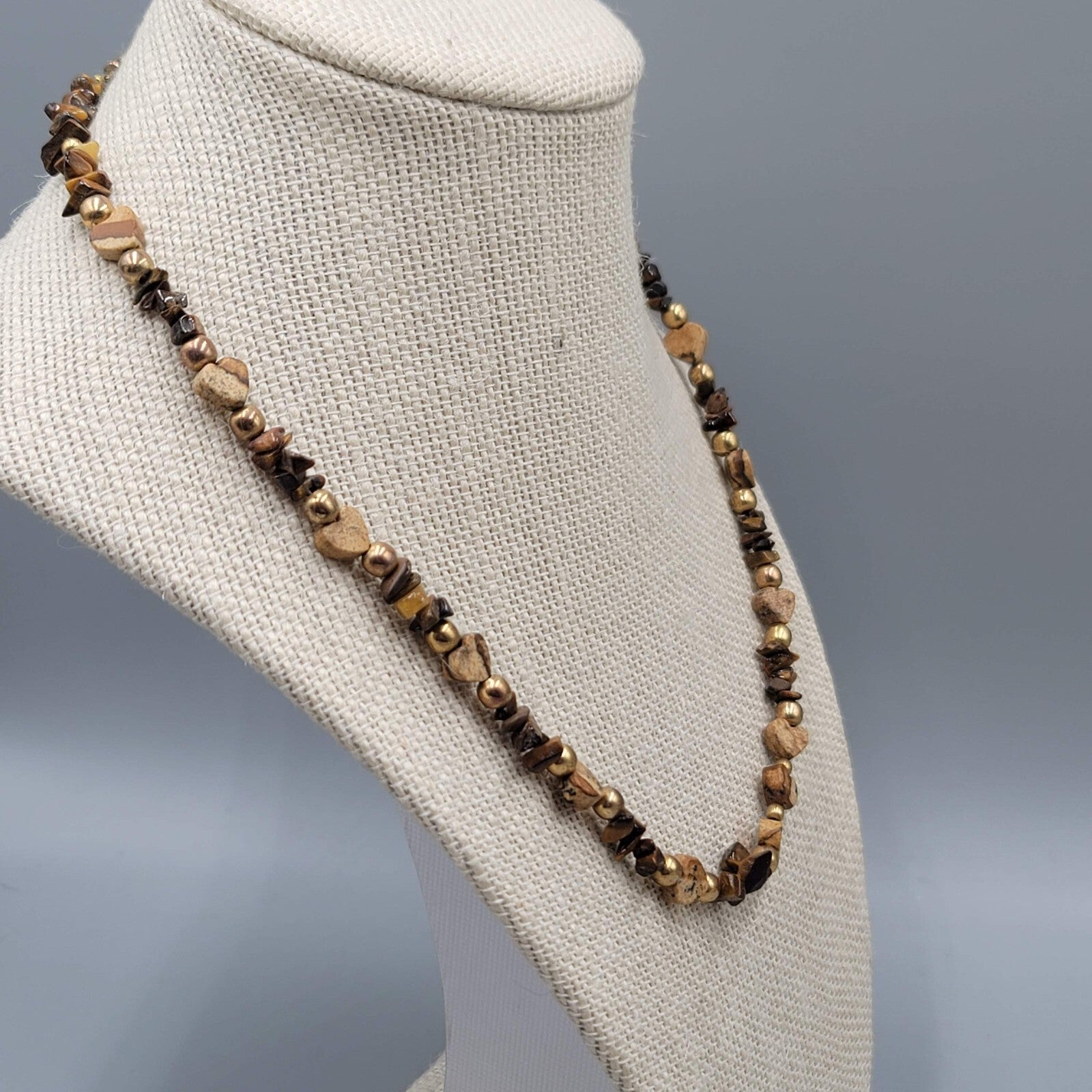 Agate Stone Heart Bead Necklace Gold tone Tigers Eye 18"