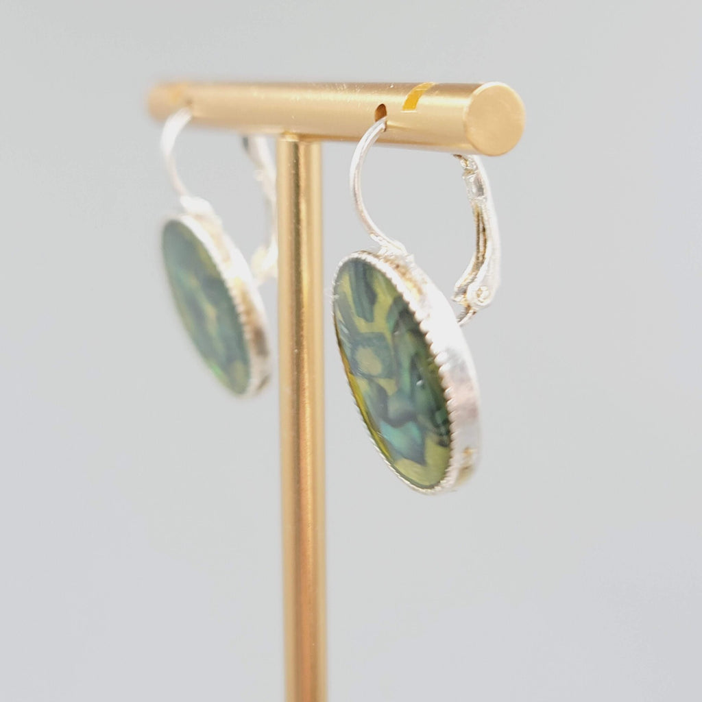 Abalone Inlay Round Pierced Earrings Silver tone Drop 3/4"