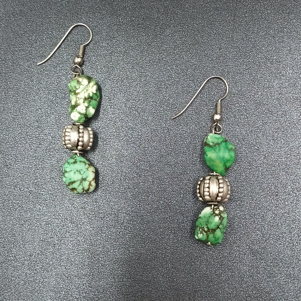 Pierced Earrings Silver tone Green Howlite Stone Beaded Statement Dangle 1 3/4"