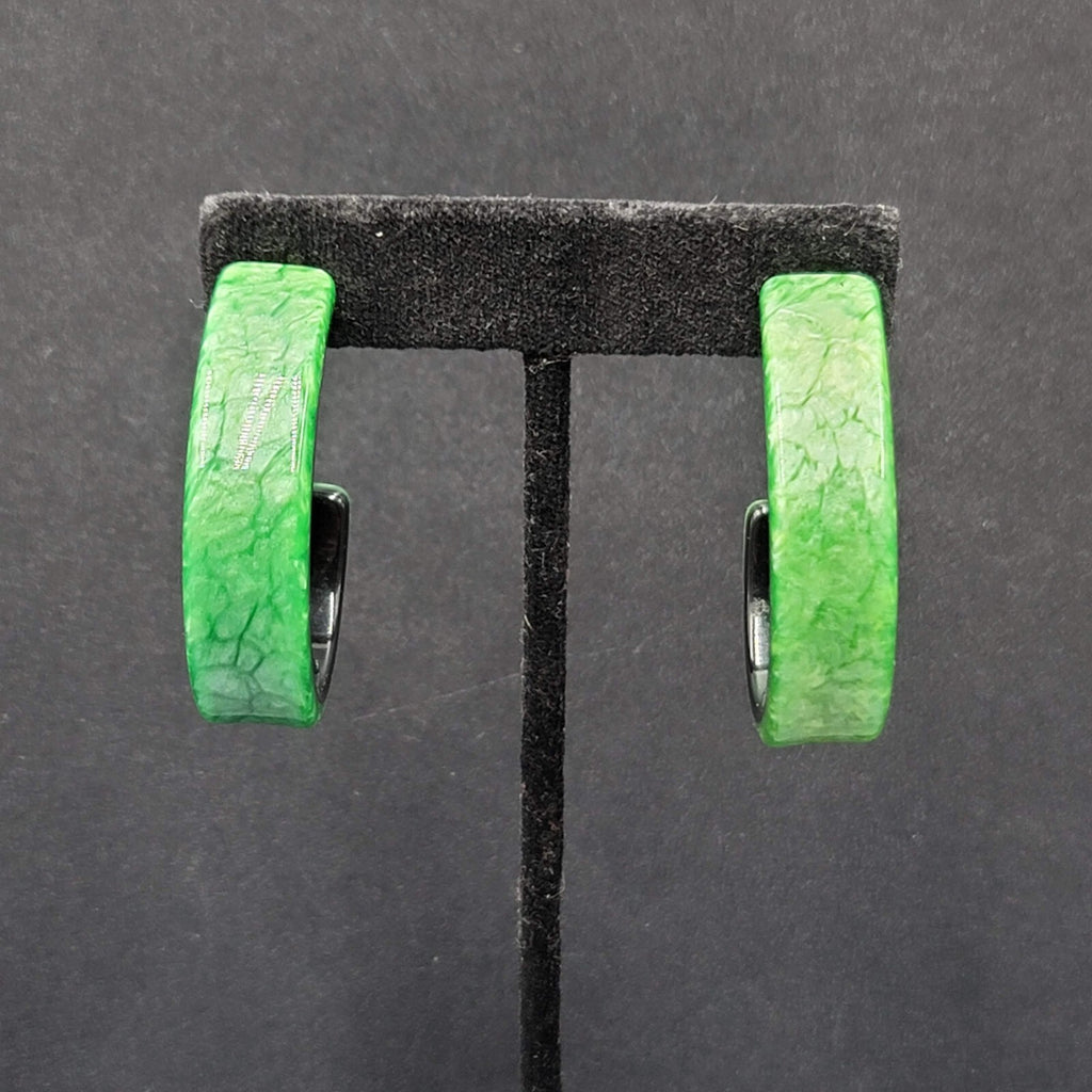 Pierced Earrings Green Black Resin Hoops Artsy 1 5/8"
