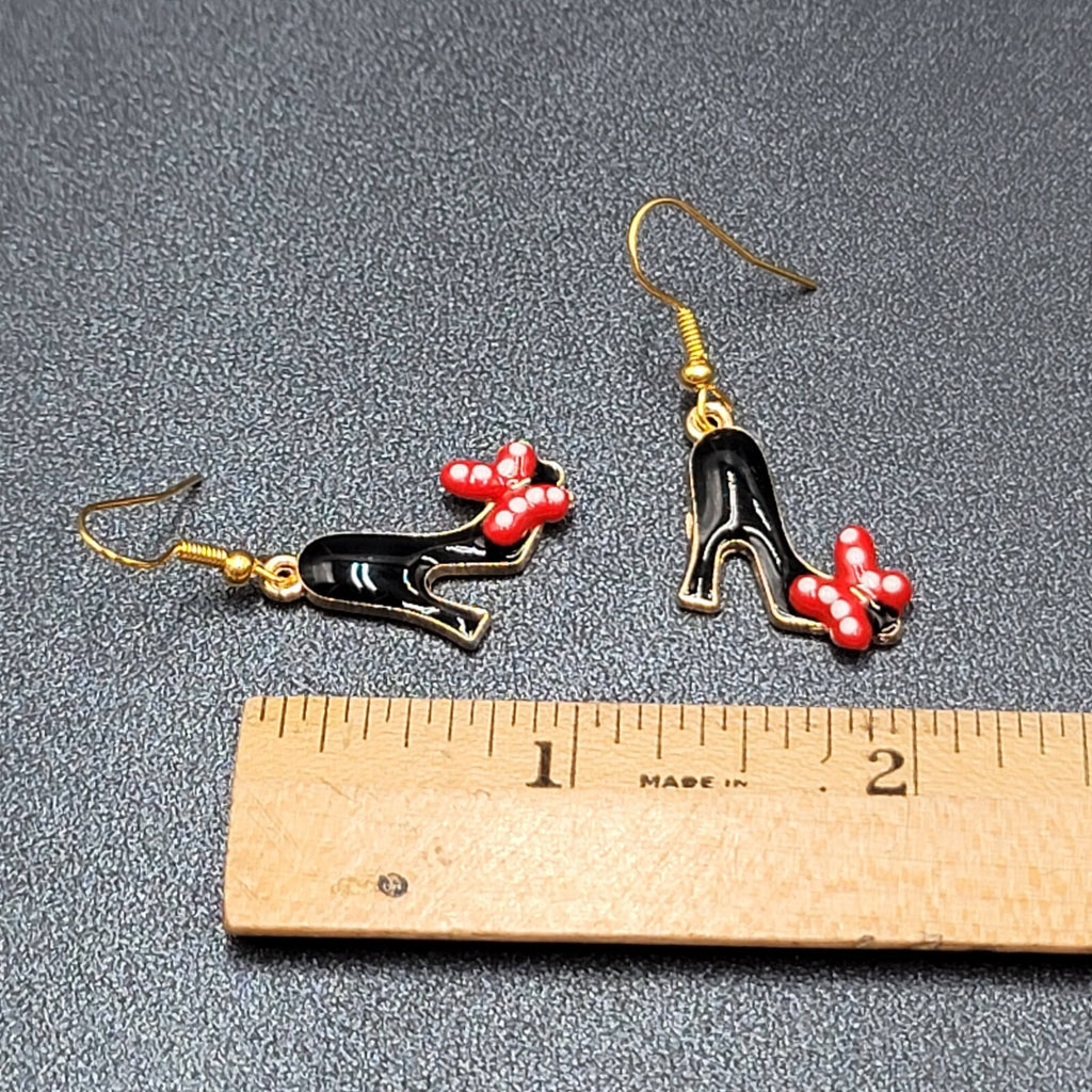 High Heel Shoes Pierced Earrings Gold tone Red Black Enamel Dangle 1"