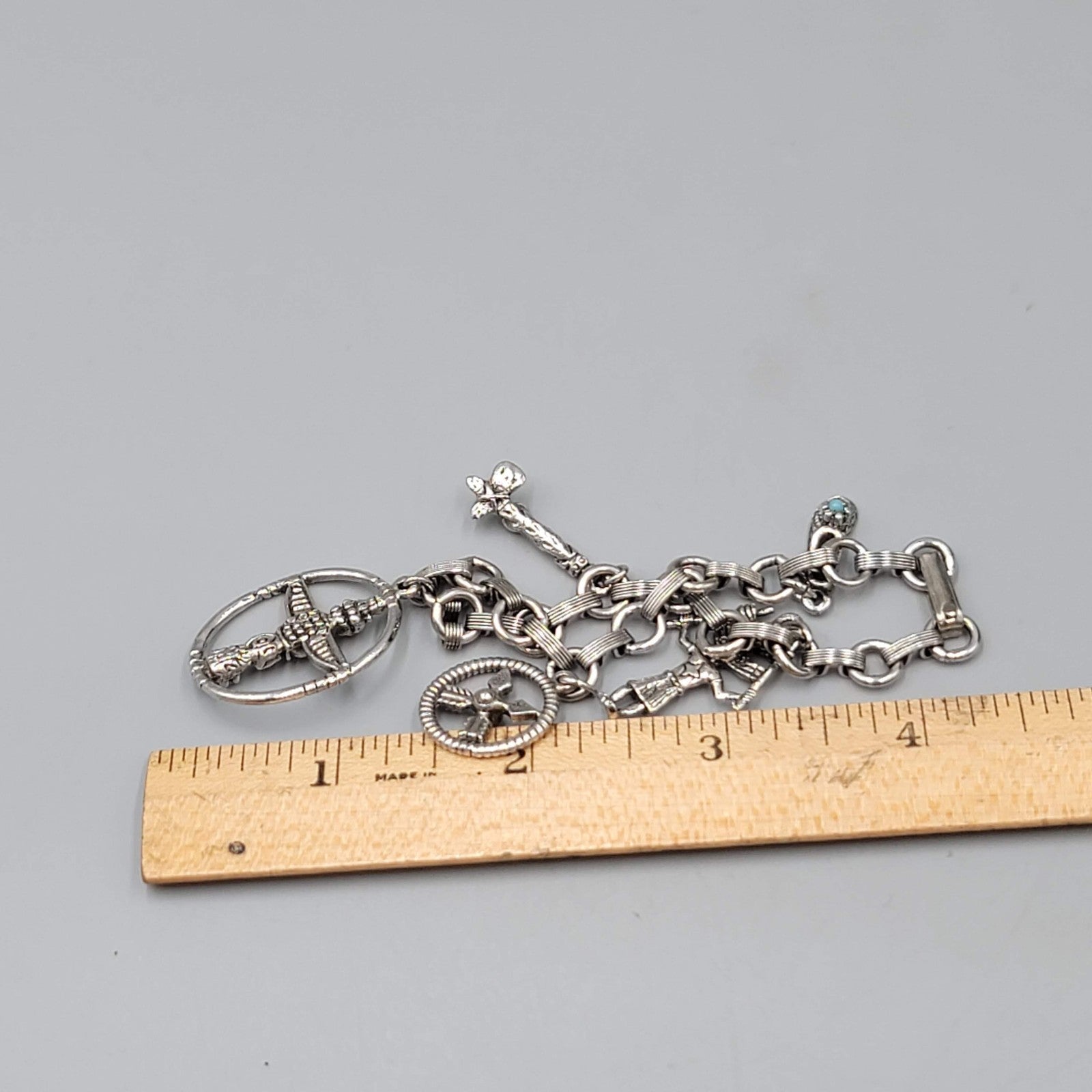 Vintage Southwestern Silver tone Charm Bracelet Blue Accent 7.25"