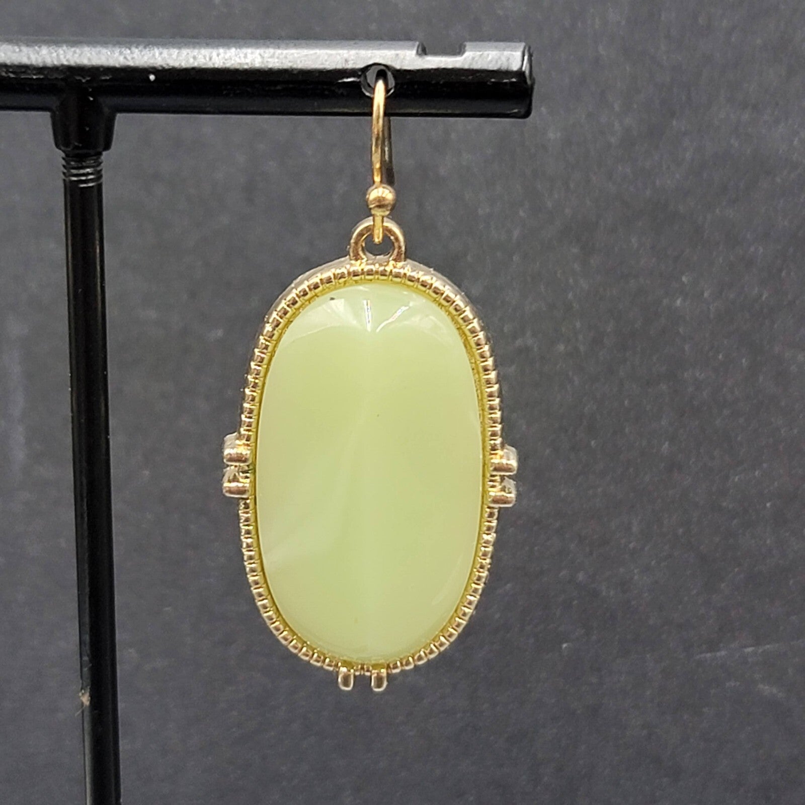 Pierced Earrings Gold tone Acrylic Green Dangle 1.25"