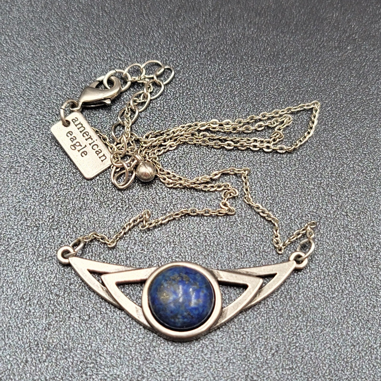 American Eagle AEO Necklace Blue Stone Pendant Chain Silver tone 17"-18.5"