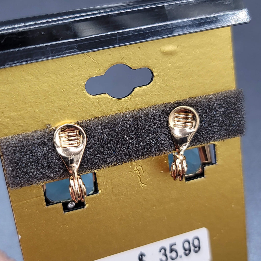Christian Siriano New York Clip on Earrings Gold Plated Faceted Light Blue Glass