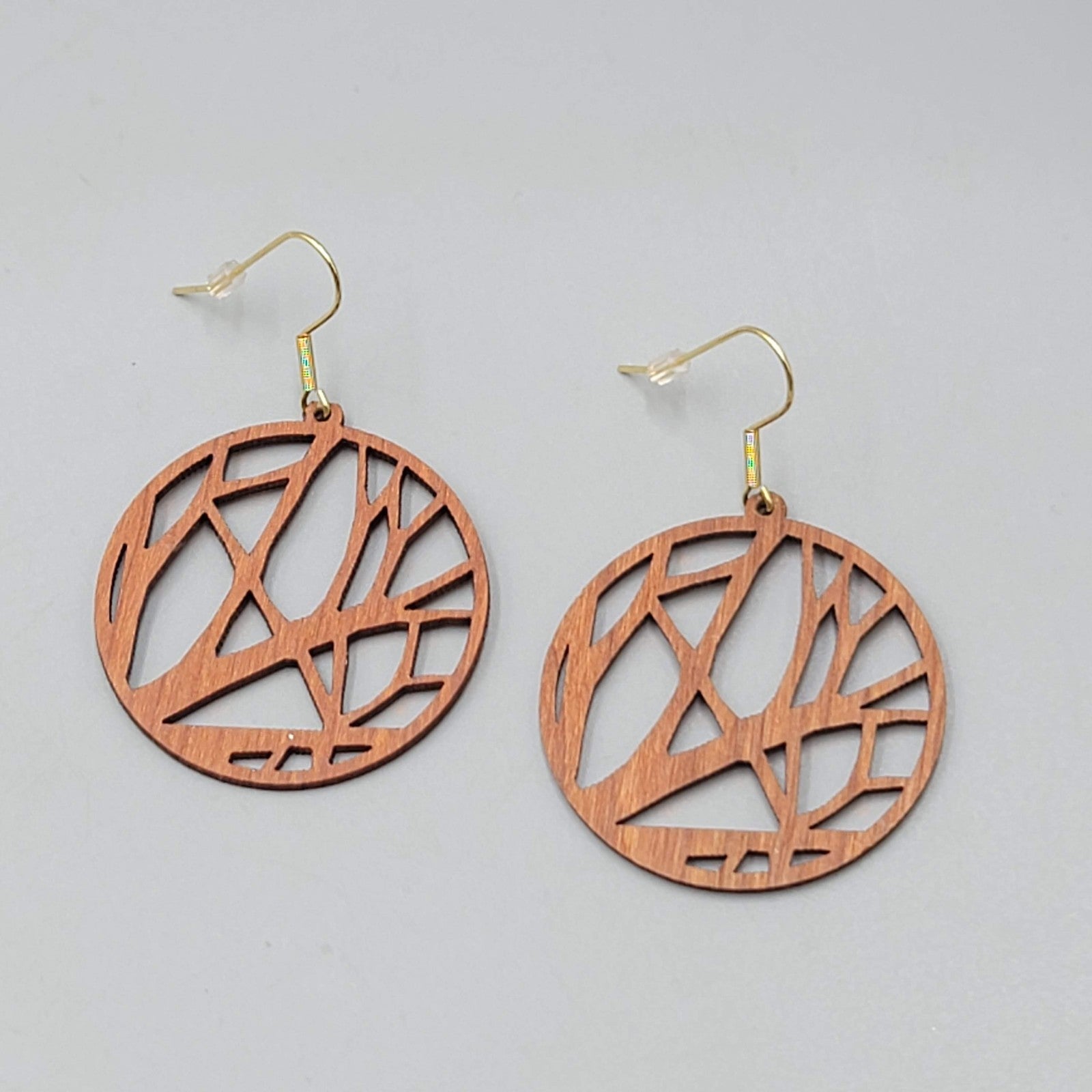 Laser Cut Wood Pierced Earrings Round Gold tone Dangle 1.5 in