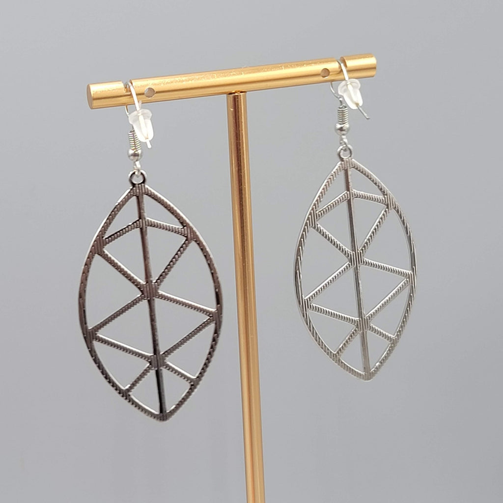 Geometric Open Work Pierced Earrings Silver tone Dangle