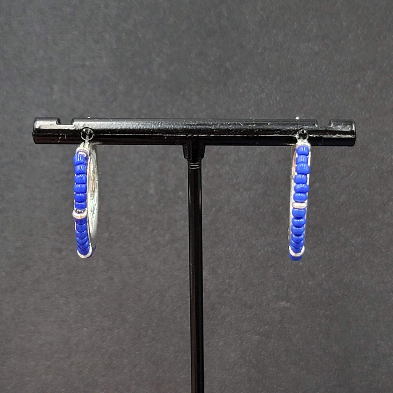 Pierced Earrings Silver tone Blue Seed Bead Hoops 1"