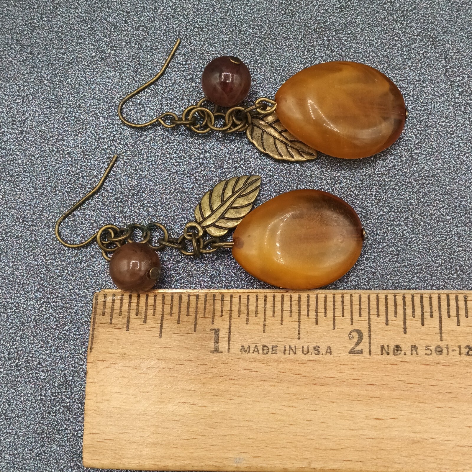 Pierced Earrings Bronze tone Acrylic Bead Natural Tones Leaf Dangle 1.75"