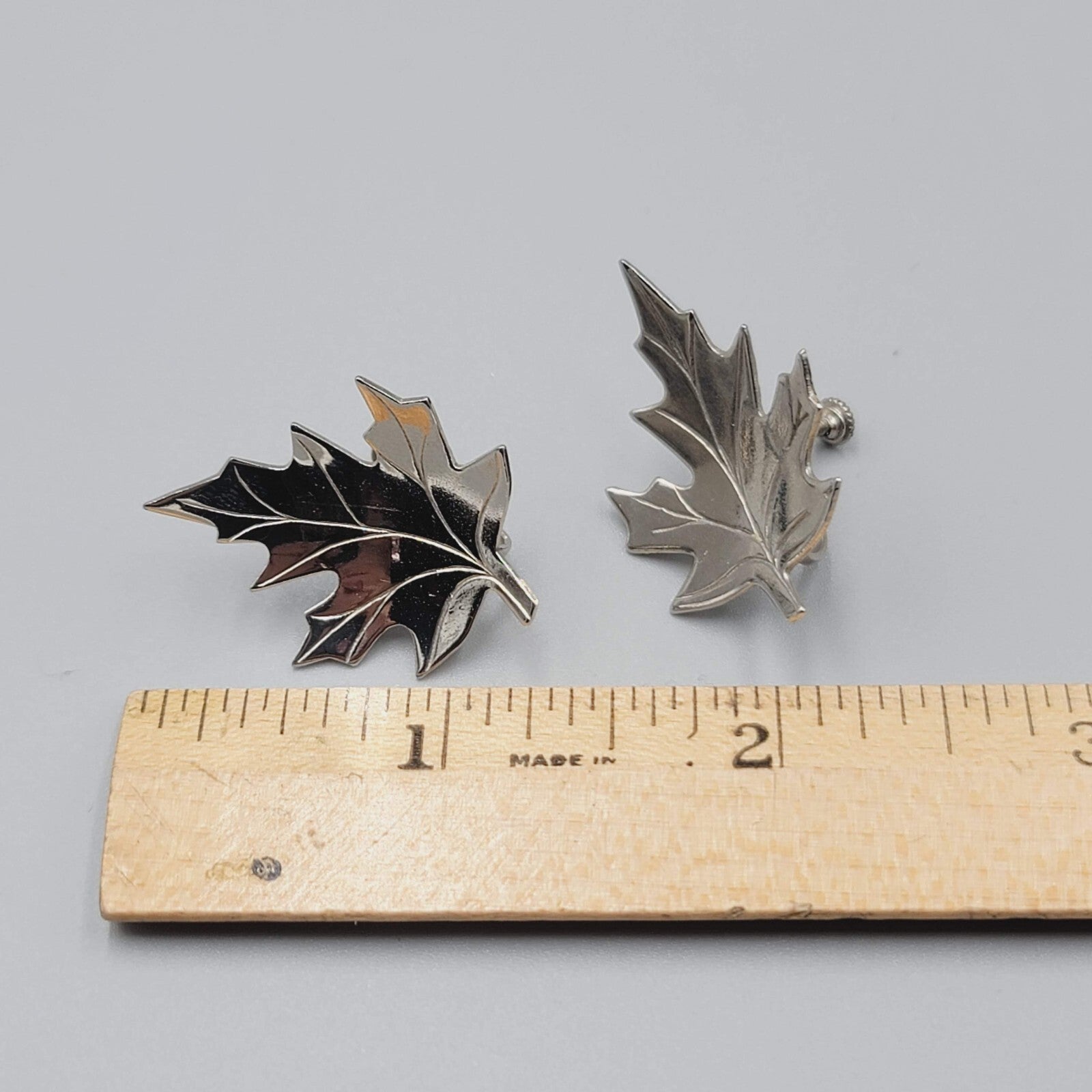 Vintage Clip on Earrings Silver tone Leaf Screw Back 1.25"