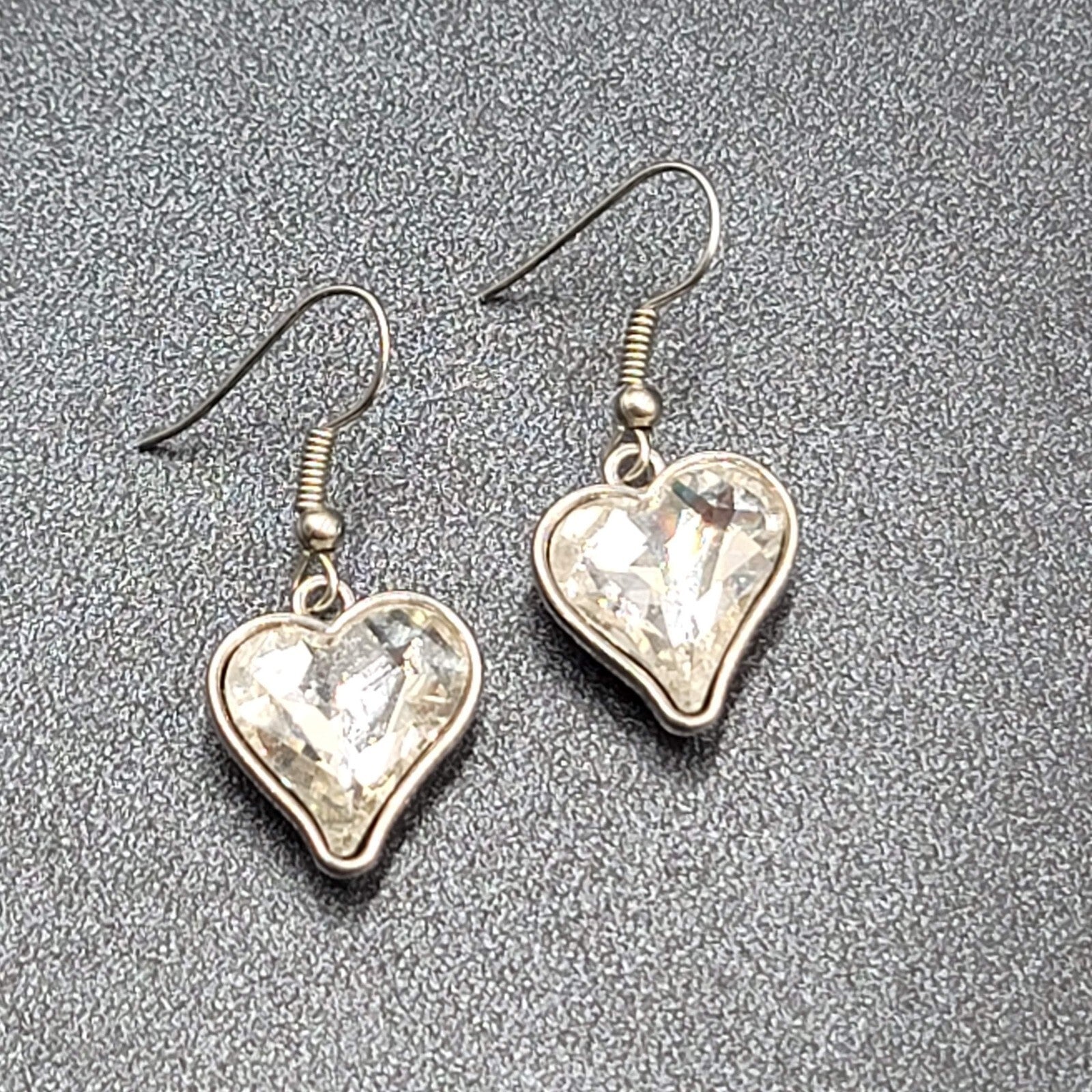 Heart Pierced Earrings Silver tone Faceted Glass Dangle 3/4"