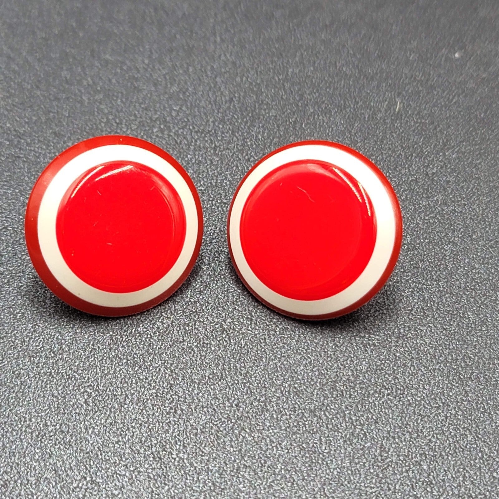 Vintage Pierced Earrings Bright Red and White Acrylic Round Studs 1"