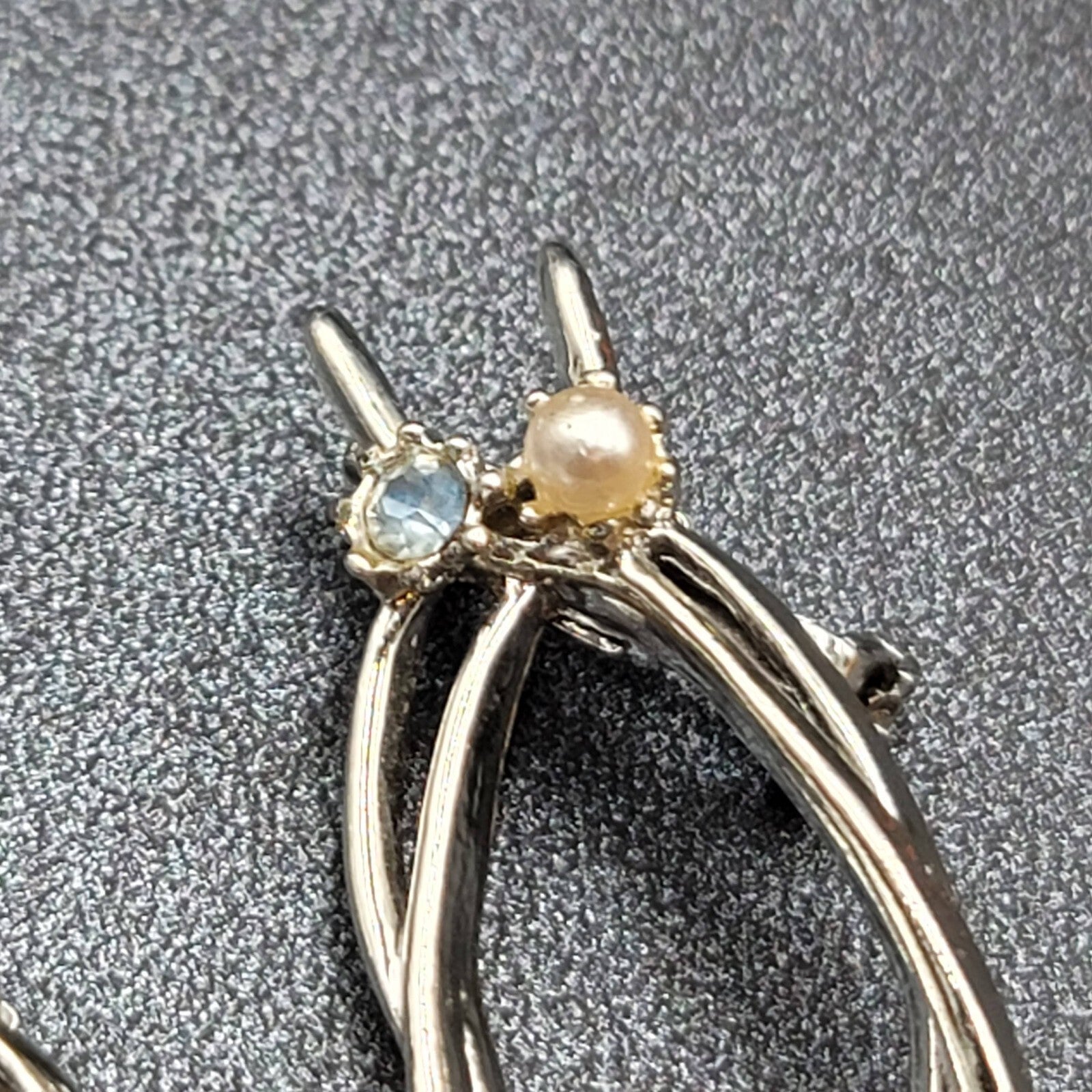 Vintage Double Lucky Wishbone Blue Rhinestone Pearl Brooch Lot Silver tone 1.25"
