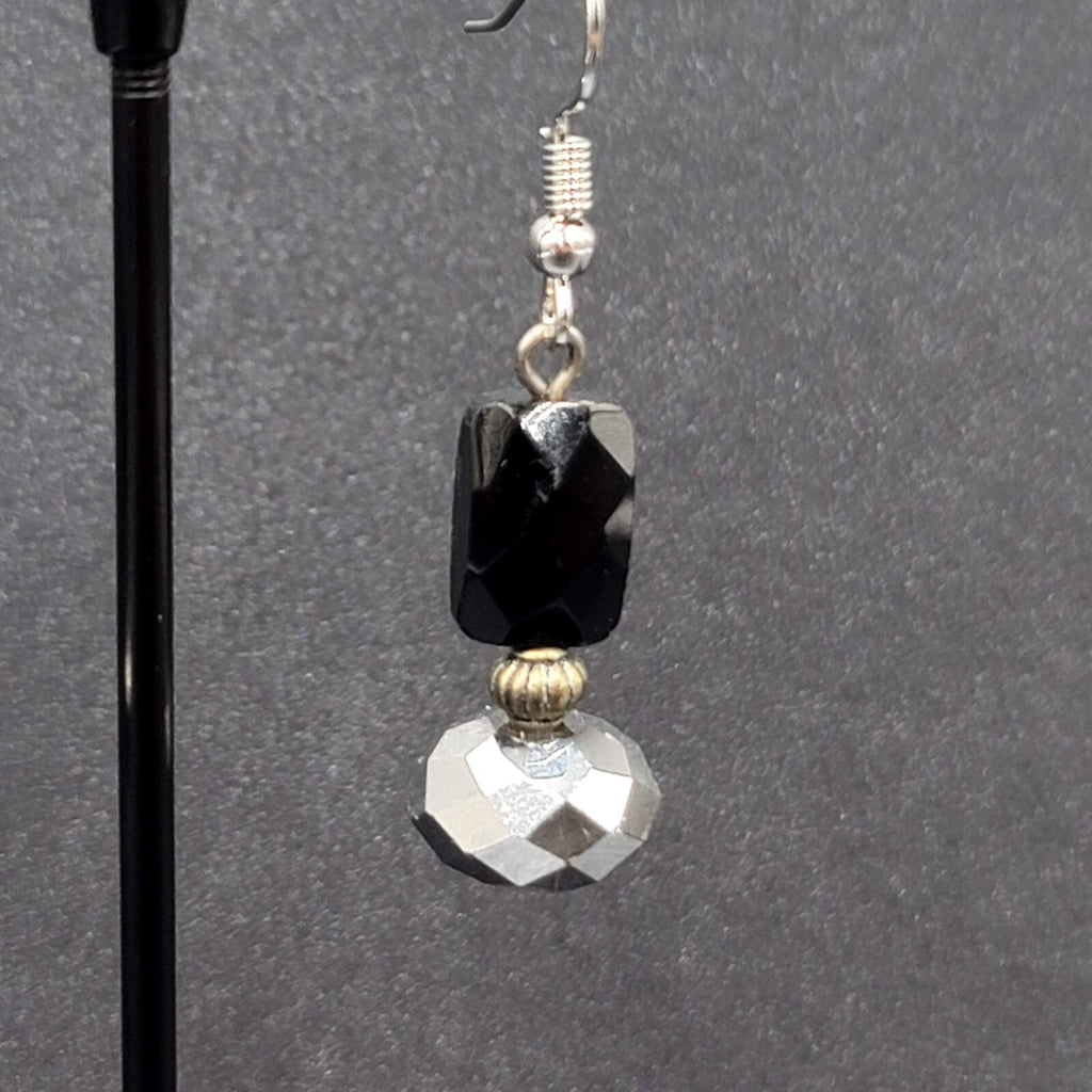 Pierced Earrings Black Glass Bead Silver tone Dangle 1.25"