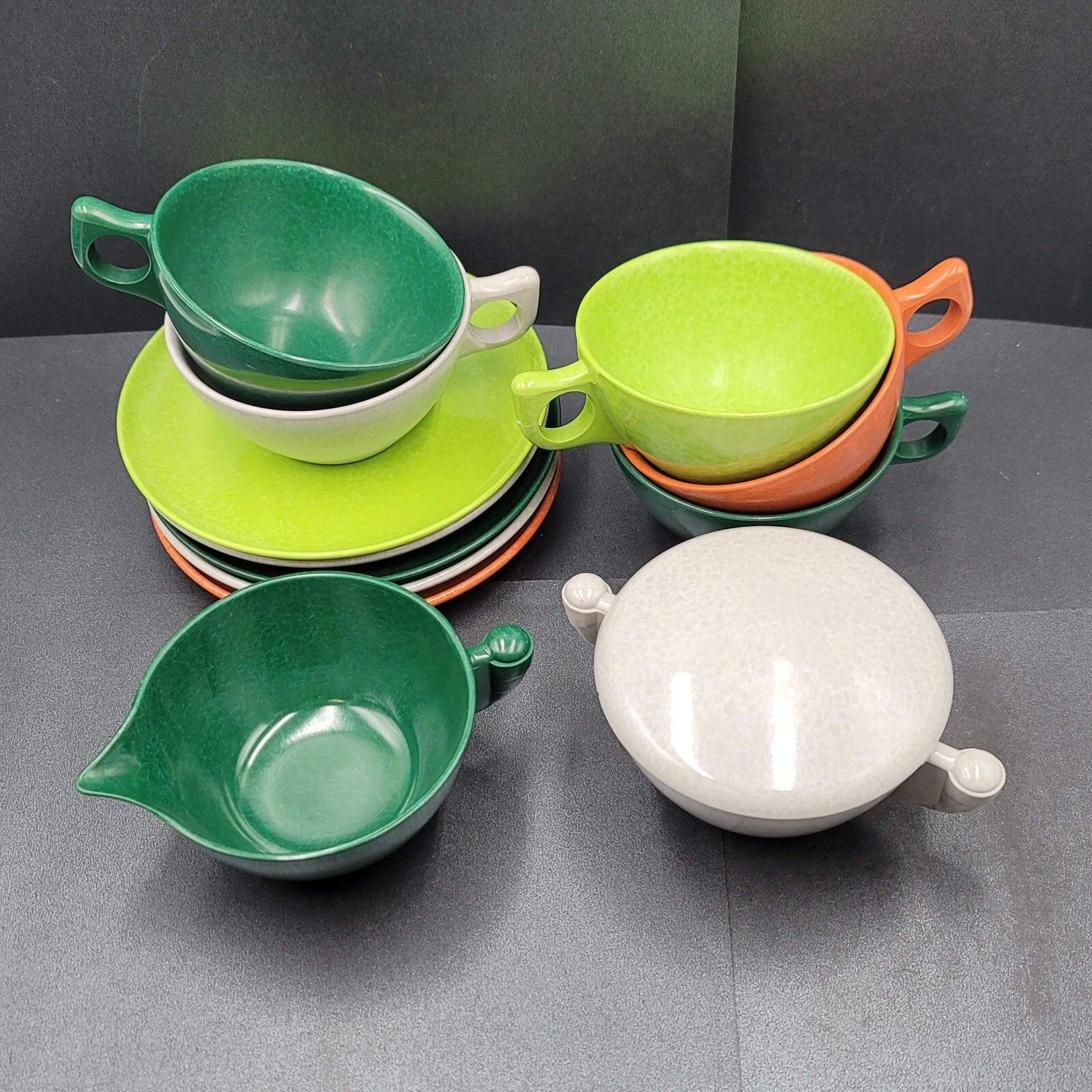 Vtg Melmac Coffee Cups Color Flyte by Branchell Creamer Sugar Saucers 12 pc