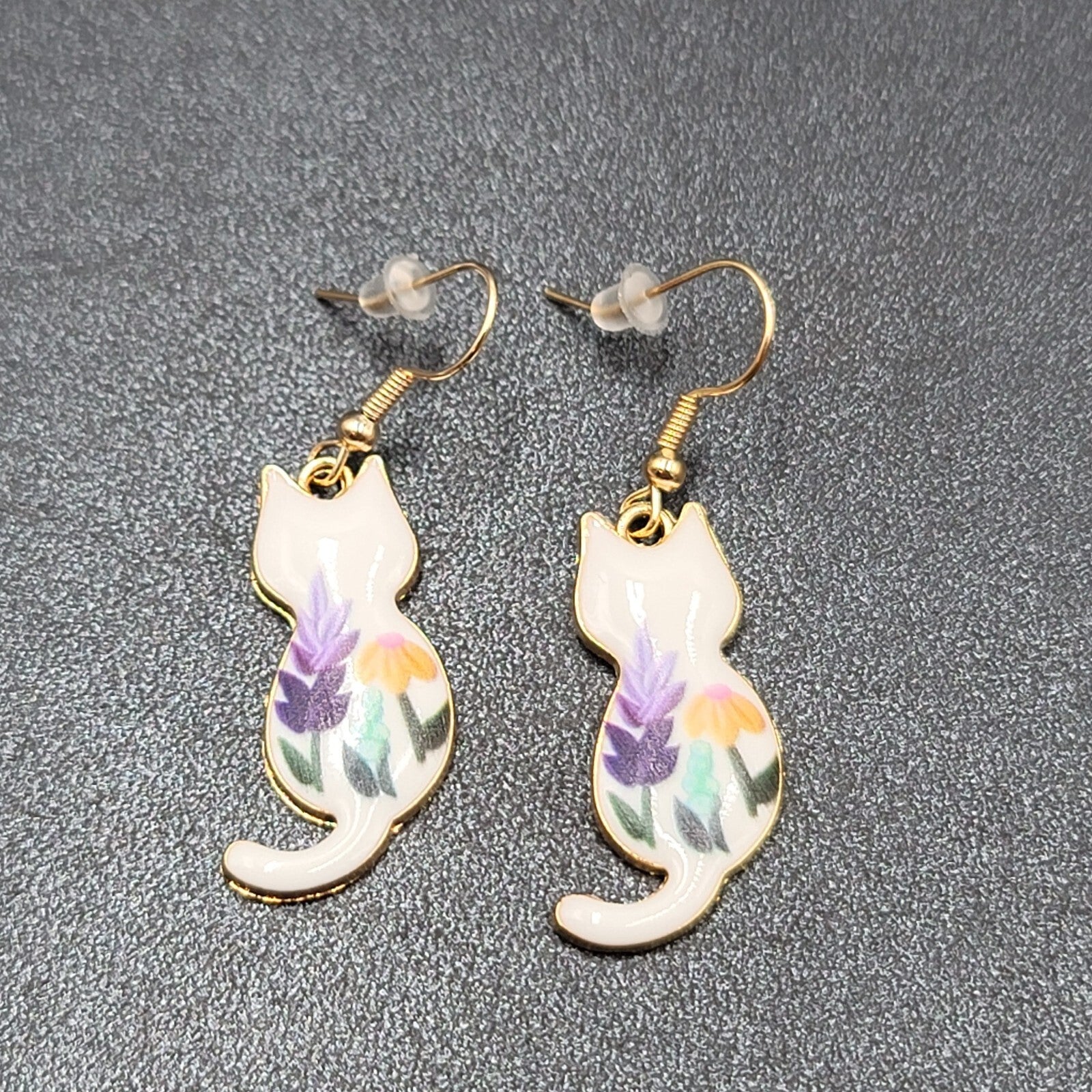 Pierced Earrings Gold tone Cat White Enamel Flowers Dangle 1.25"