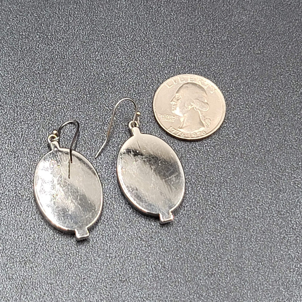 Pierced Earrings Silver tone Green White Resin Oval Dangle 1 3/8"