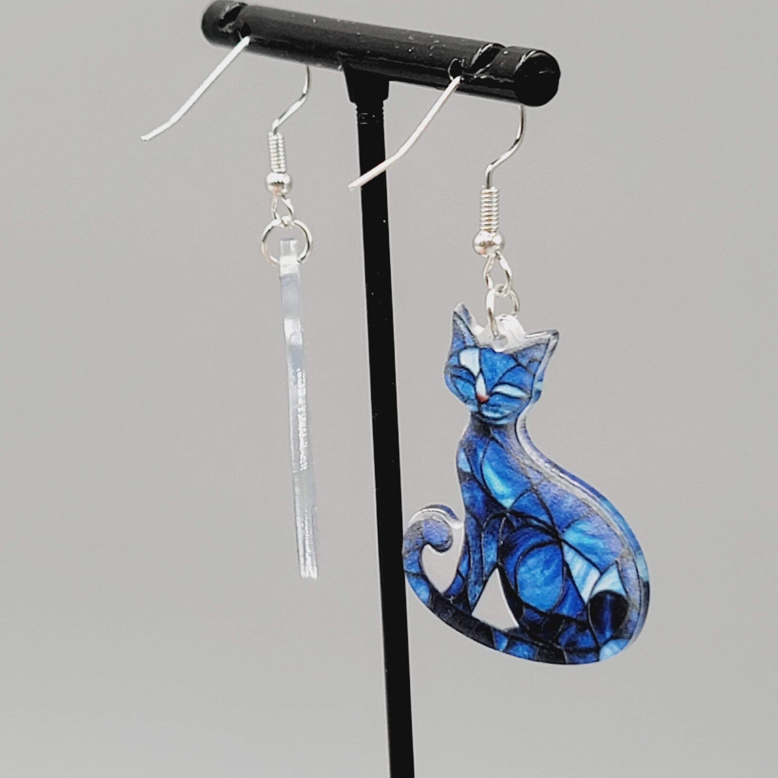Blue Kitty Cat Pierced Earrings Mosaic Acrylic Dangle 1 3/8"