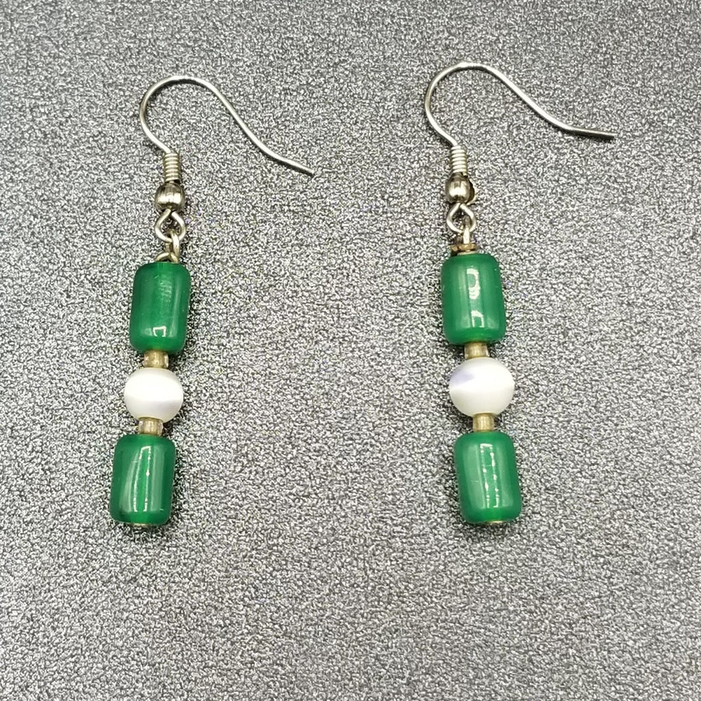 Pierced Earrings Silver tone Green Stone White Cats Eye Beaded Dangle 1"