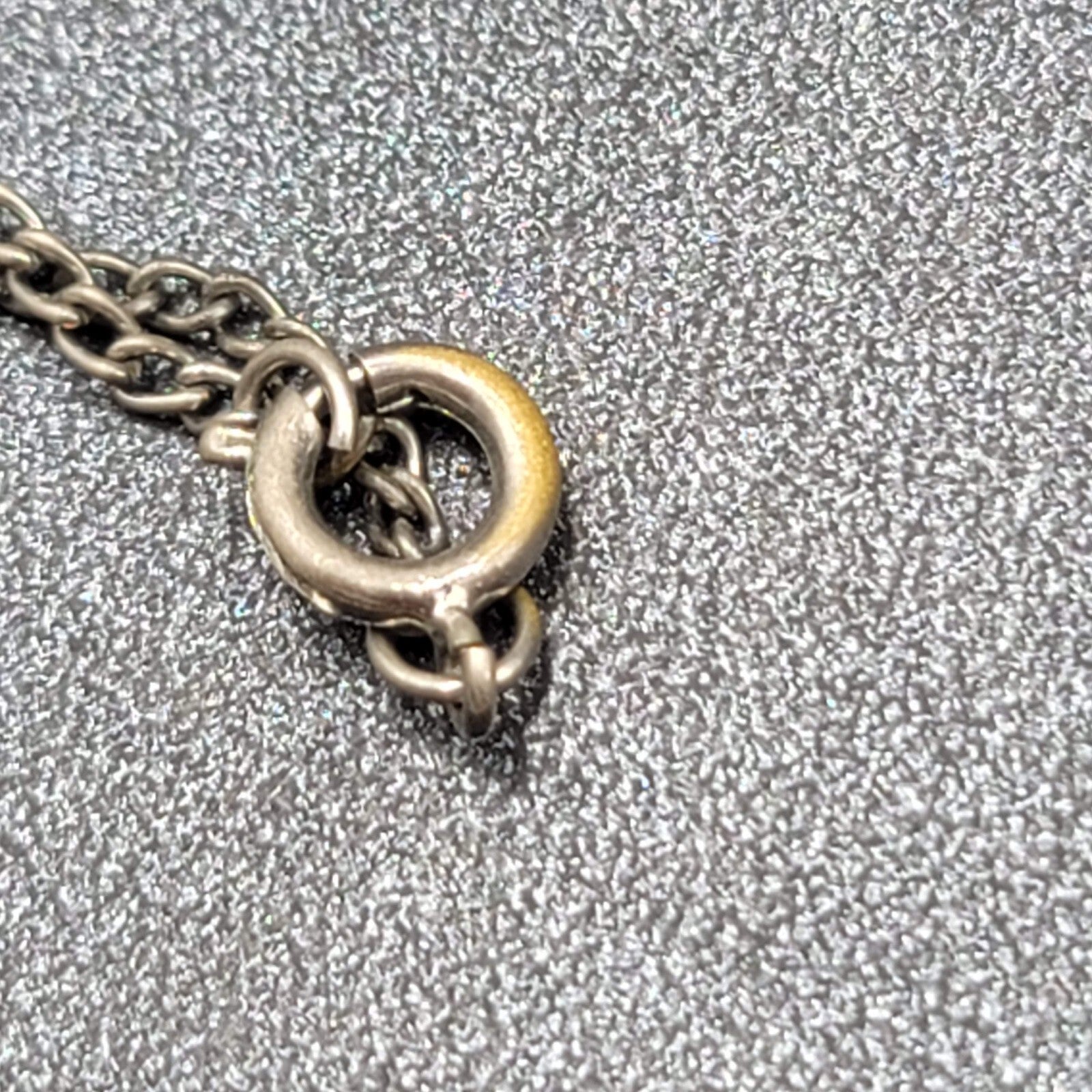 St Francis Medal RECONCILIATION Holy Year 1974-75 Silvertone  7/8" dia 18" Chain