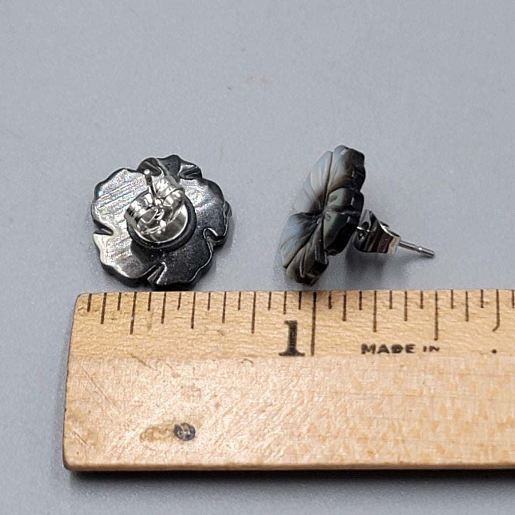 Hand Carved Shell Flower Studs Pierced Earrings 5/8"