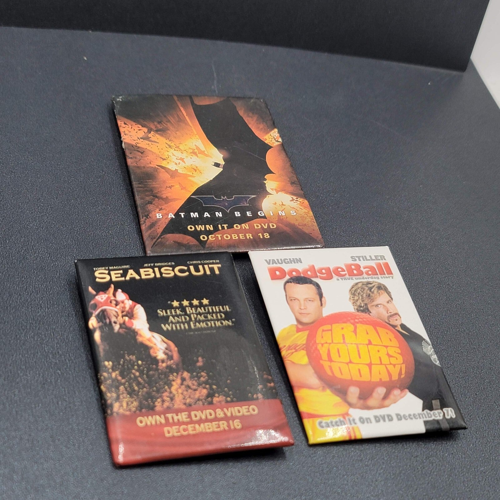 Vtg Lot Movie Promo Pin Back Buttons Pins Sea Biscuit Dodgeball Batman Begins