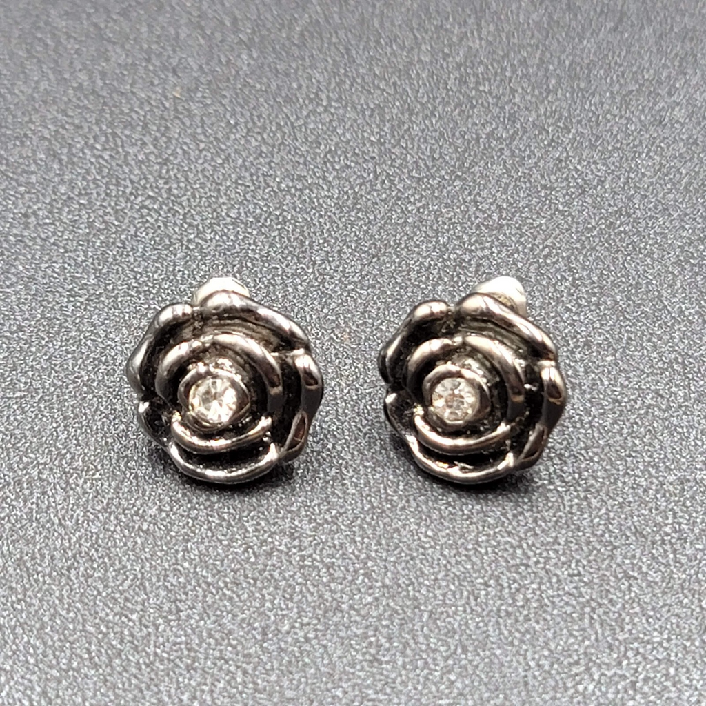 Pierced Earrings Black Metal Rose Flower Studs Crystal Center 1/2"