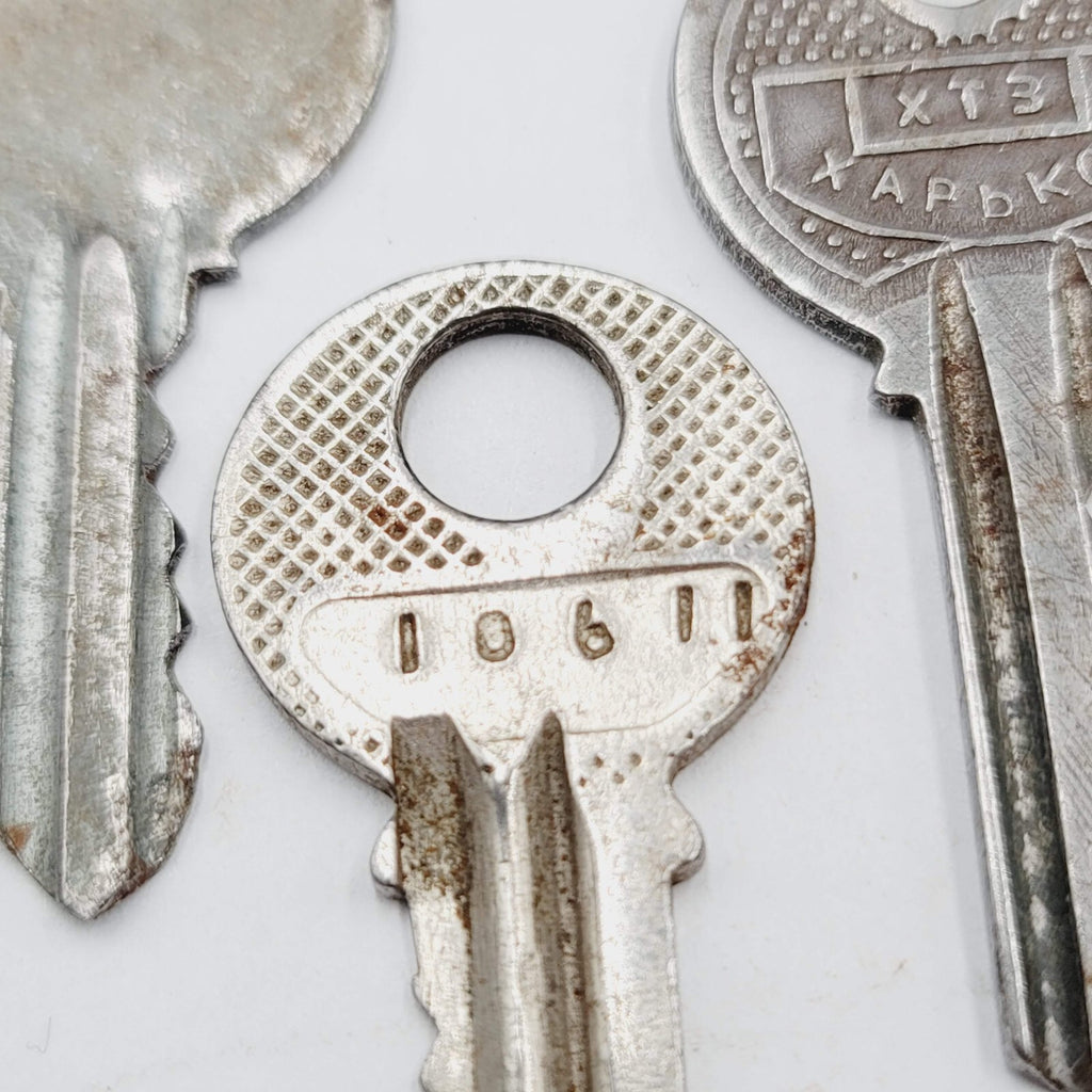 Vintage Key Lot of 6 Padlock Lock European Russian?