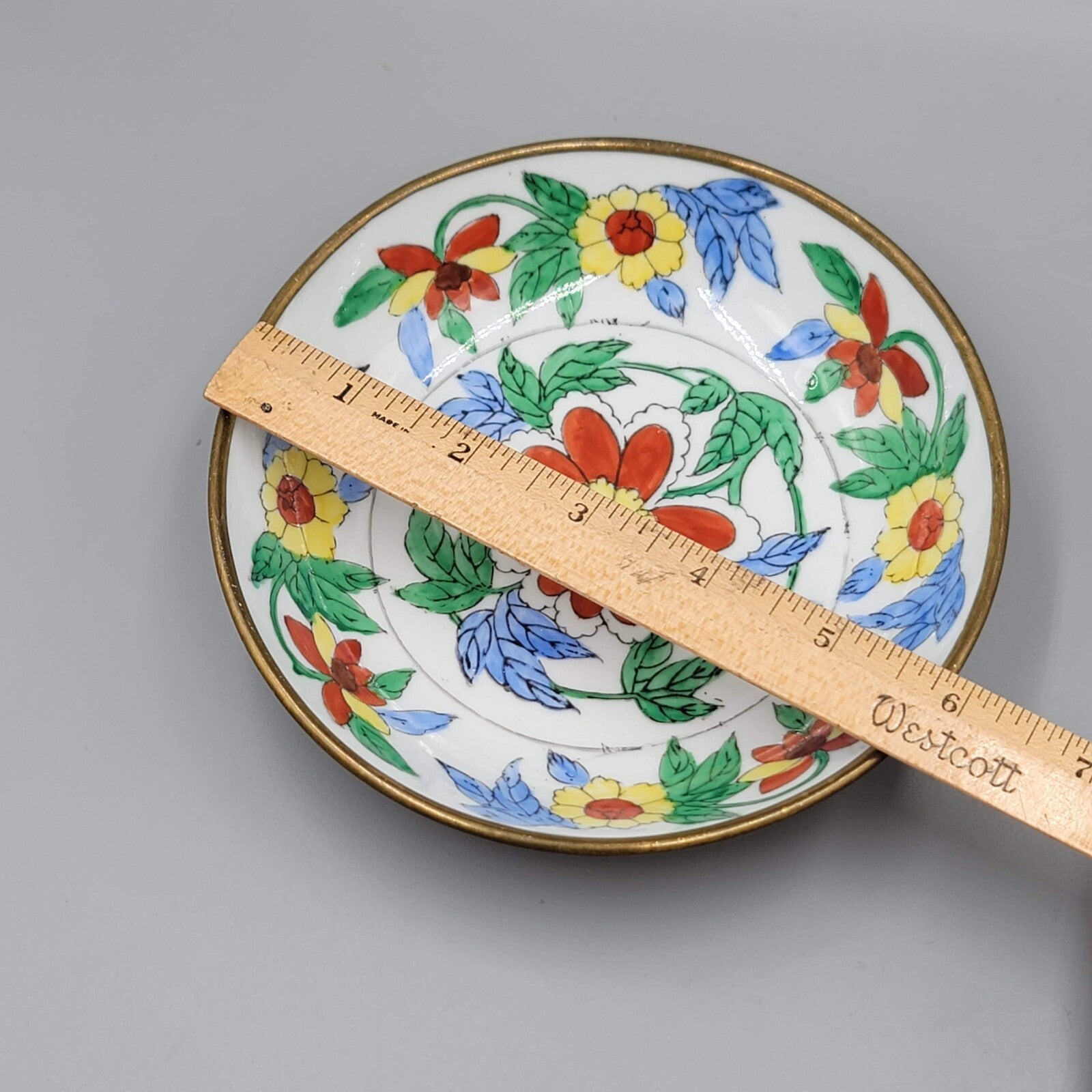 Japanese Porcelain BOWL Hand Painted Flower Brass 6 in