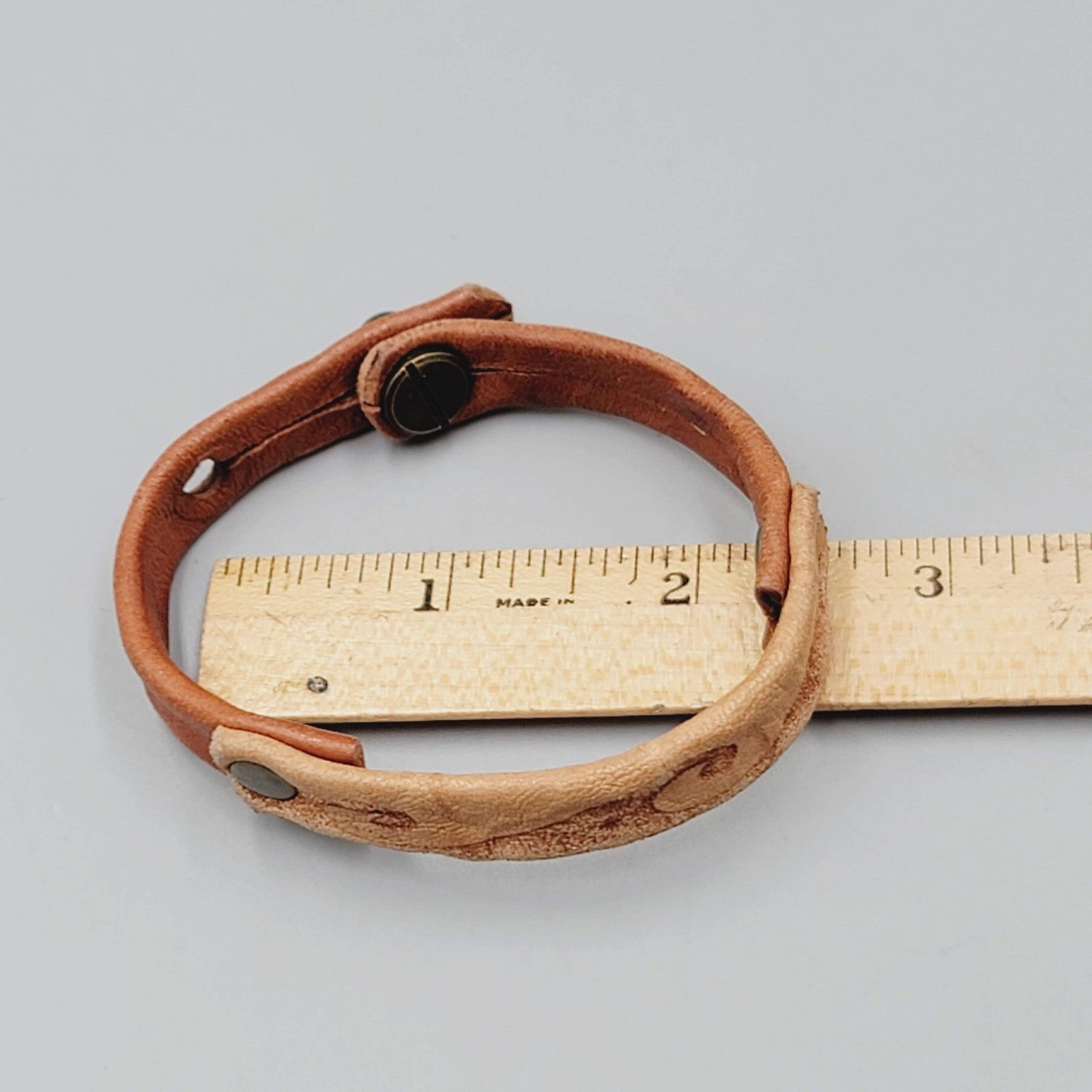 Handmade Leather Bracelet Adjustable Unisex Rustic Snap Closure Boho Jewelry Gif