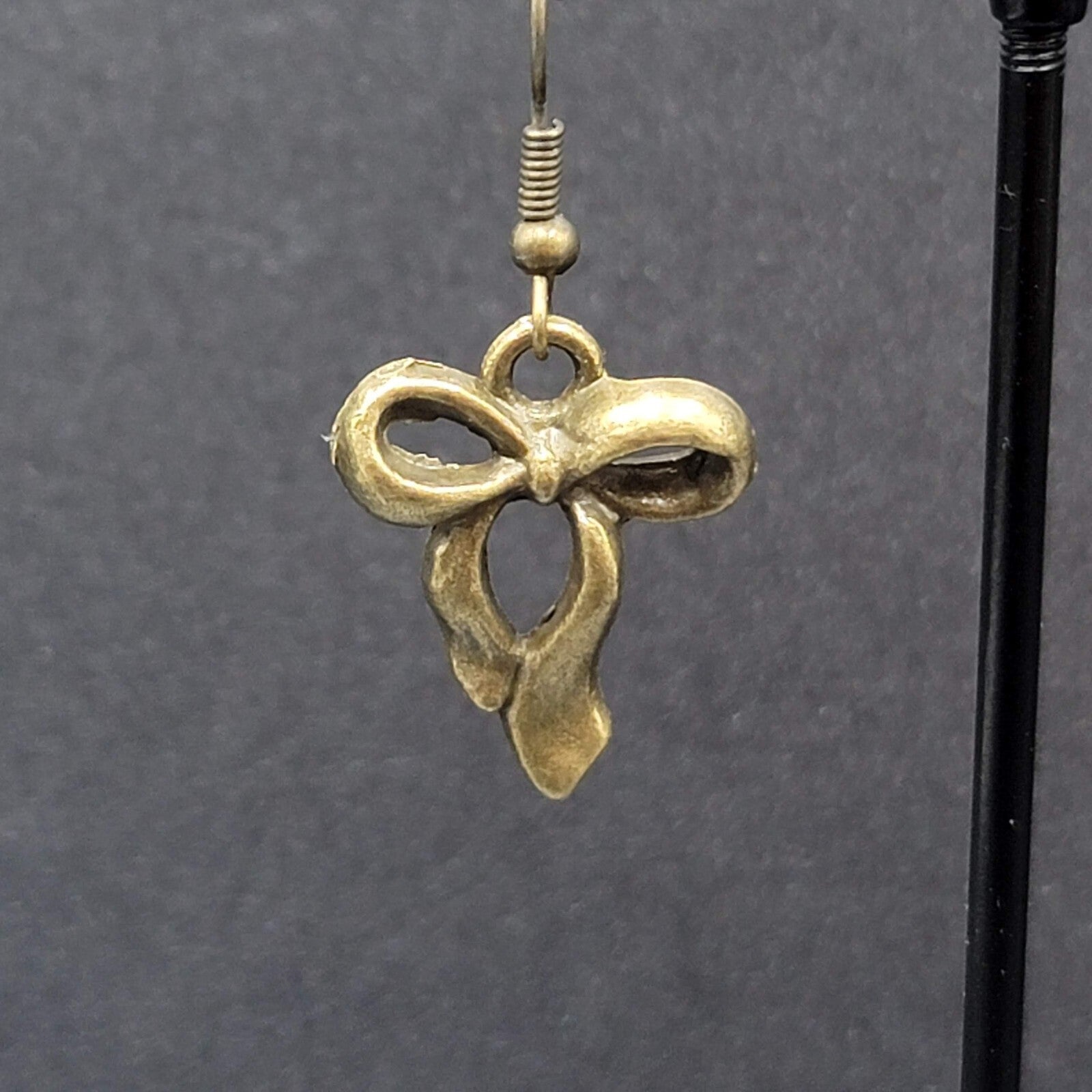 New Bow Pierced Earrings Bronze tone Dangle 7/8"